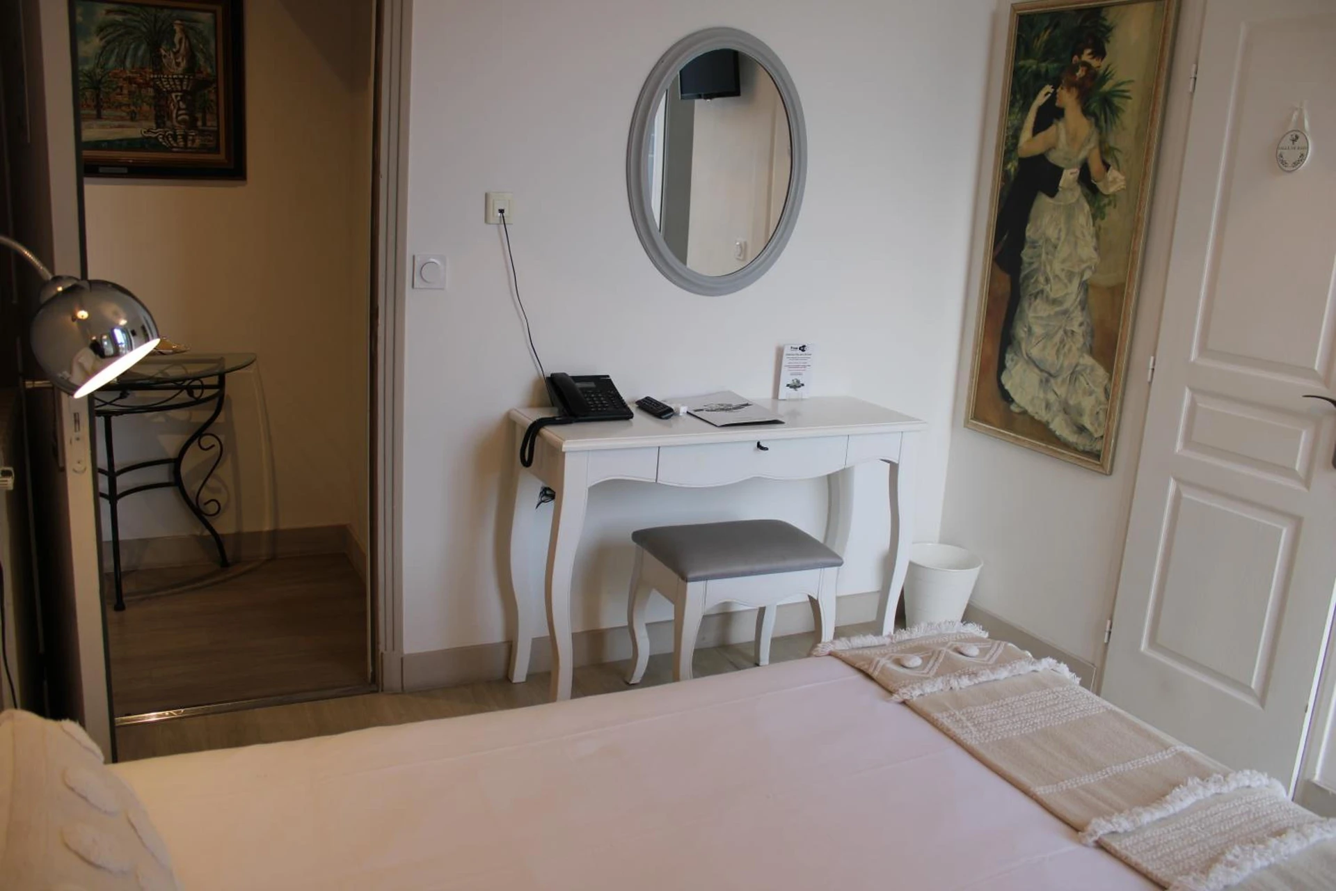 Chambre disponible pour un séminaire d'entreprise à Hôtel La Villa des Oliviers - Cagnes-sur-Mer