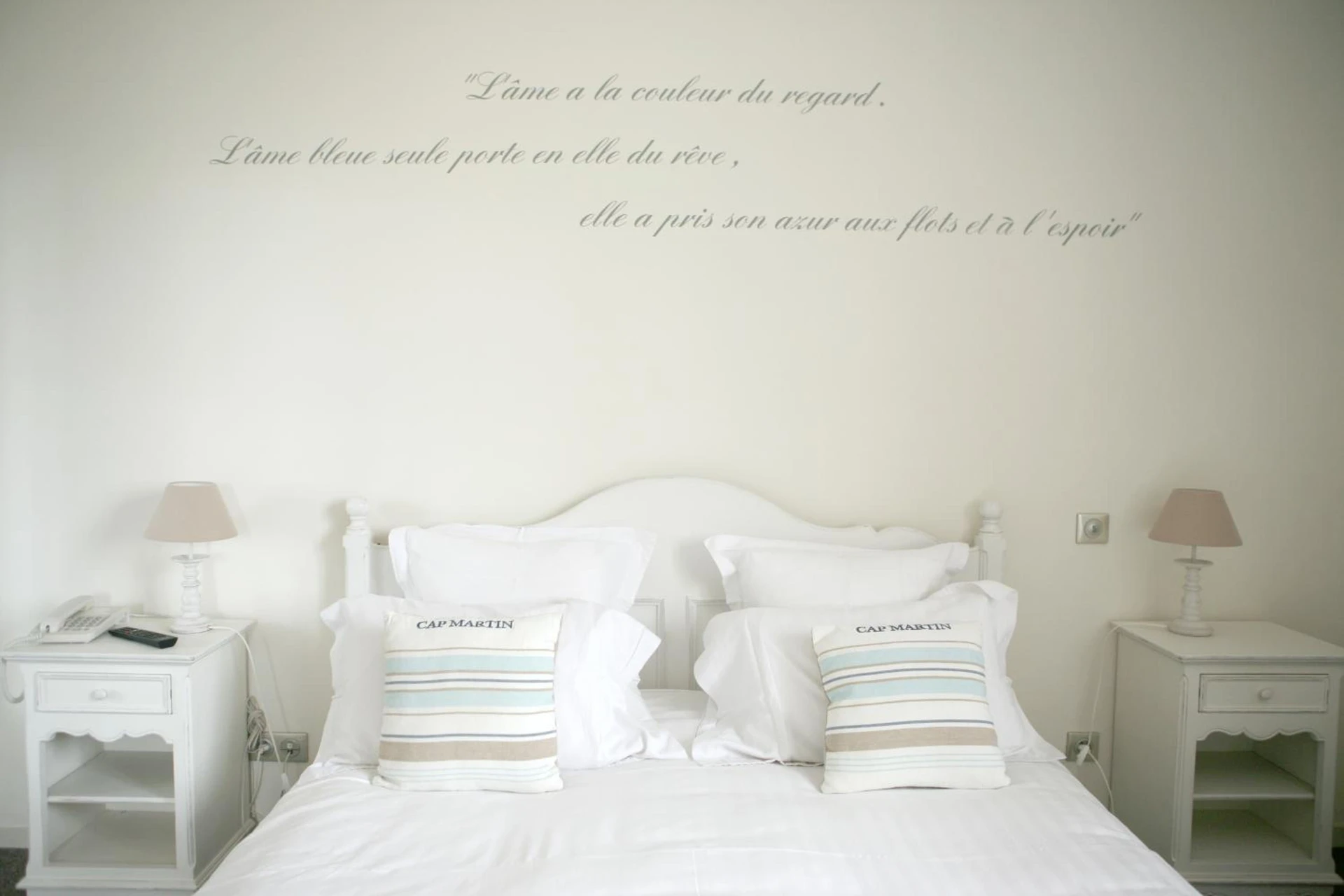 Chambre disponible pour un séminaire d'entreprise à Cit'Hotel La Villa Julia - Agon-Coutainville