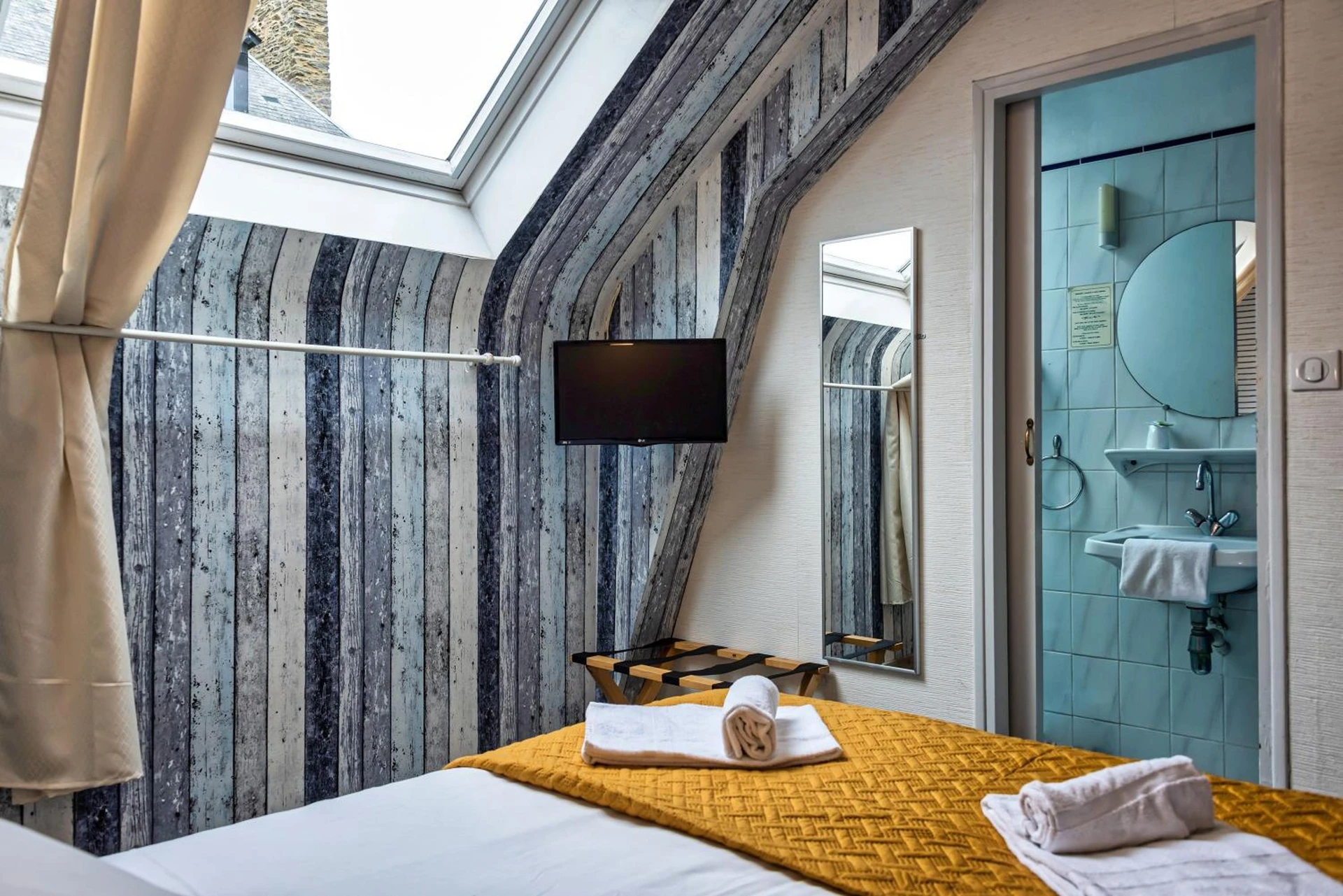 Chambre disponible pour un séminaire d'entreprise à Hotel La Voilerie Cancale bord de mer - Cancale