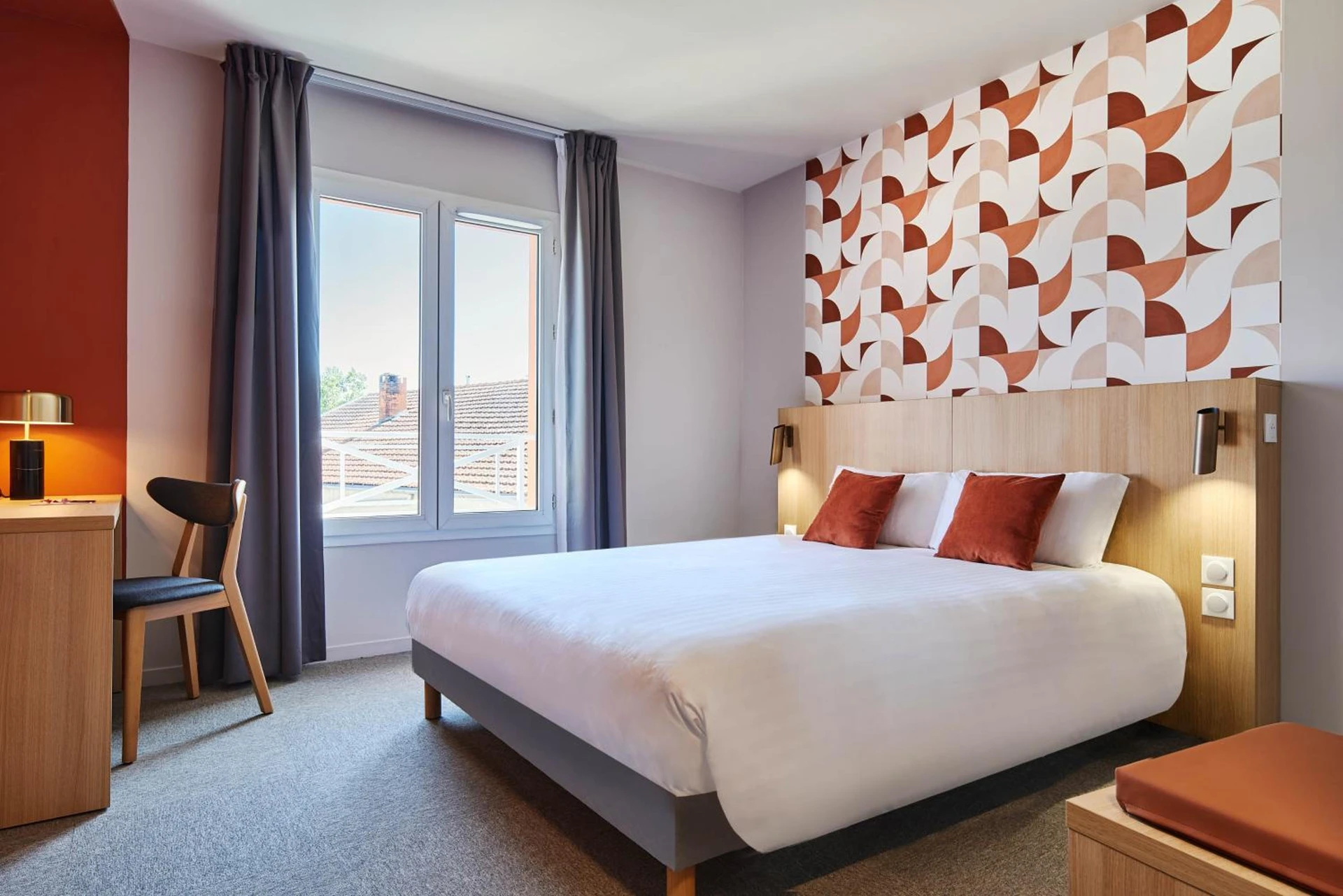 Chambre disponible pour un séminaire d'entreprise à Originals Boutique, Hôtel Larivaut, Puy-Guillaume - Puy-Guillaume
