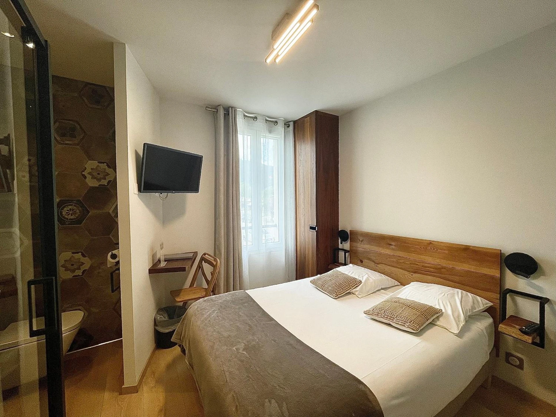 Chambre disponible pour un séminaire d'entreprise à Hôtel Le Bel Air - Saint-André-les-Alpes