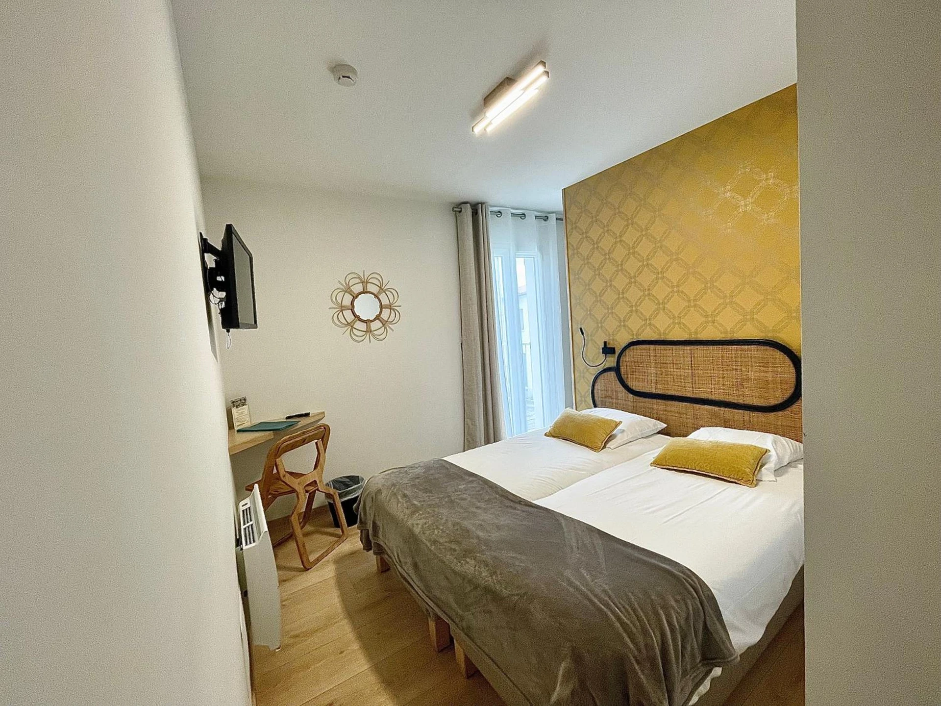 Magnifique chambre pour un séminaire d'entreprise à Hôtel Le Bel Air - Saint-André-les-Alpes