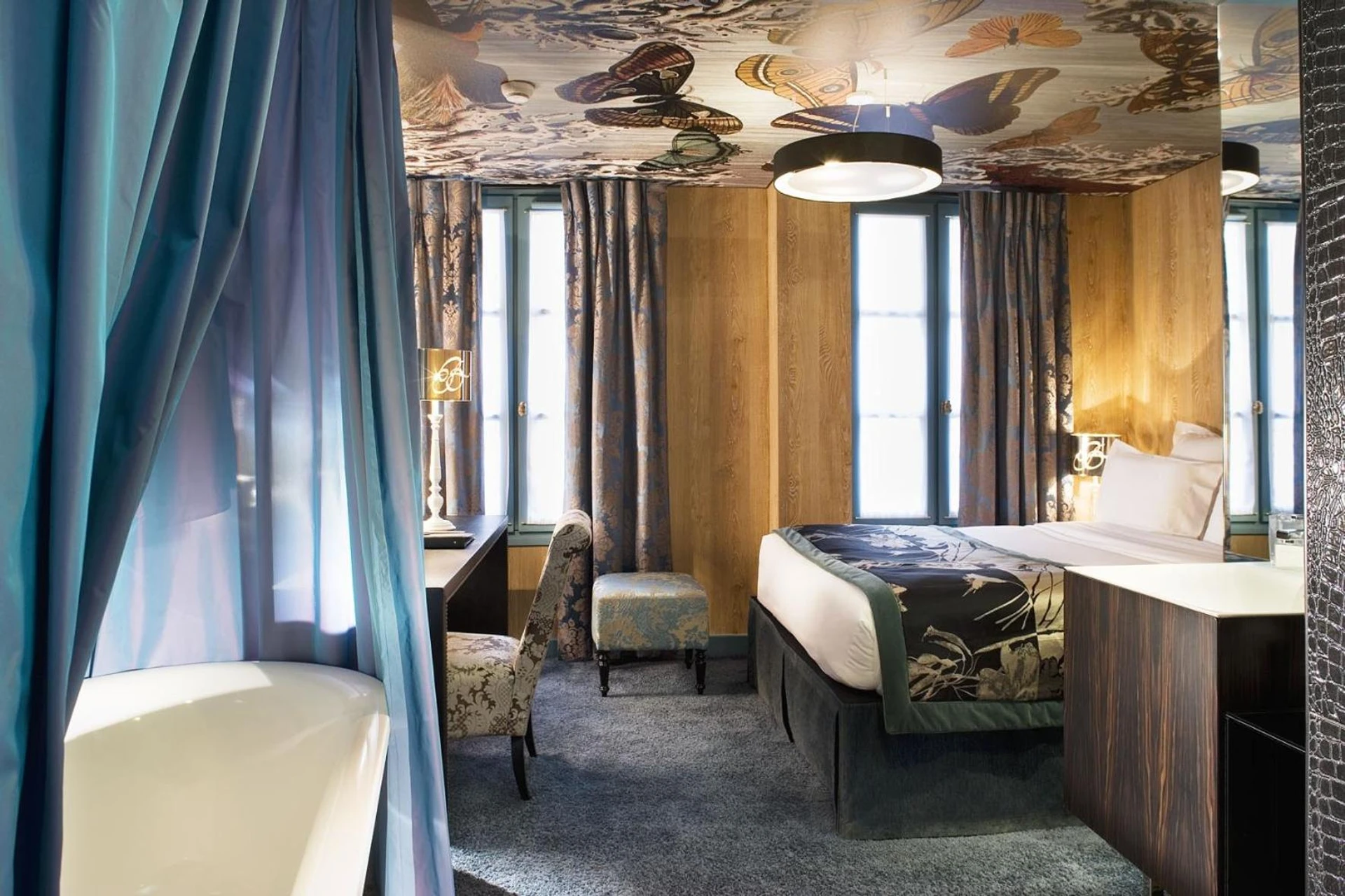 Chambre disponible pour un séminaire d'entreprise à Hôtel Le Bellechasse Saint-Germain - Paris