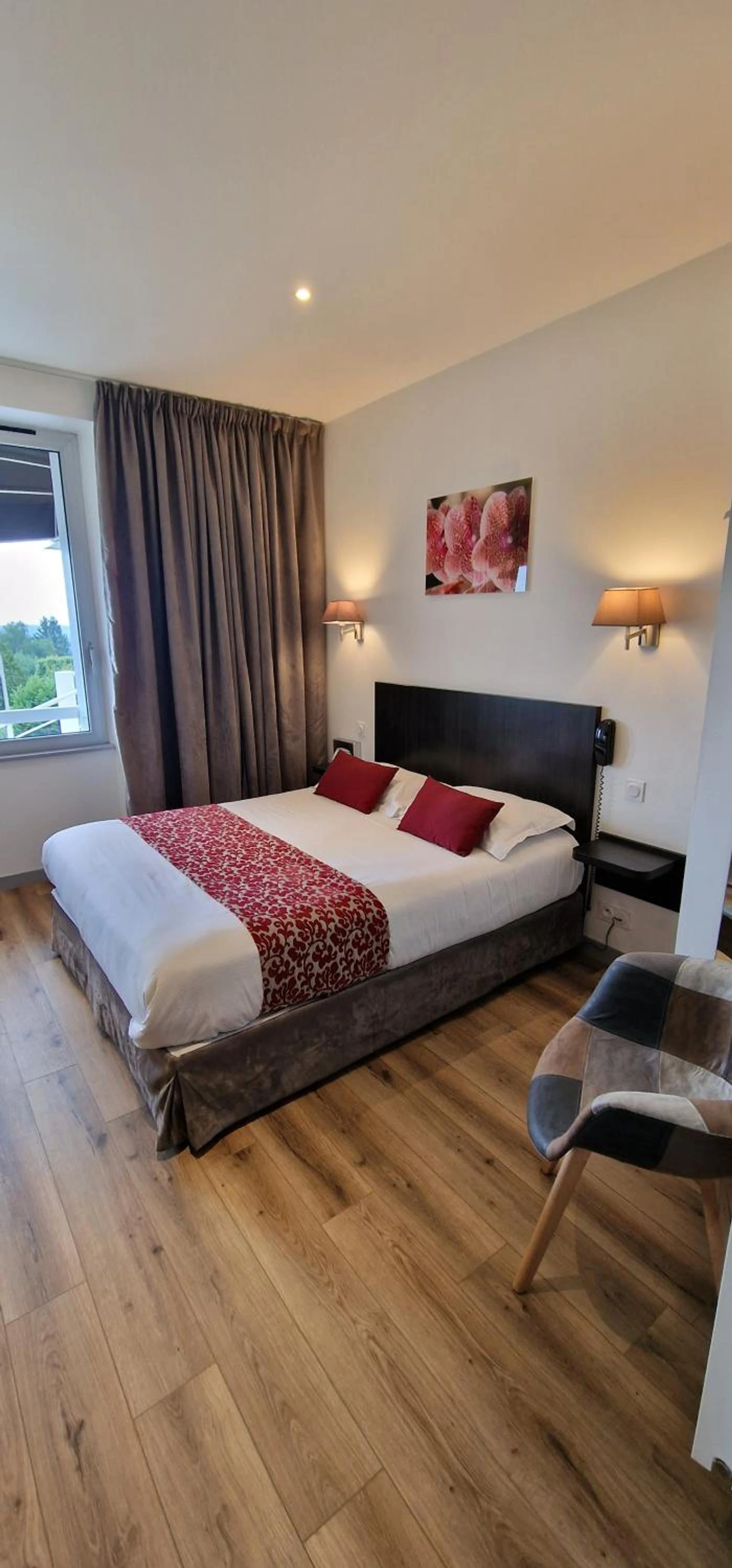 Chambre disponible pour un séminaire d'entreprise à Hotel le Bellevue - Guer