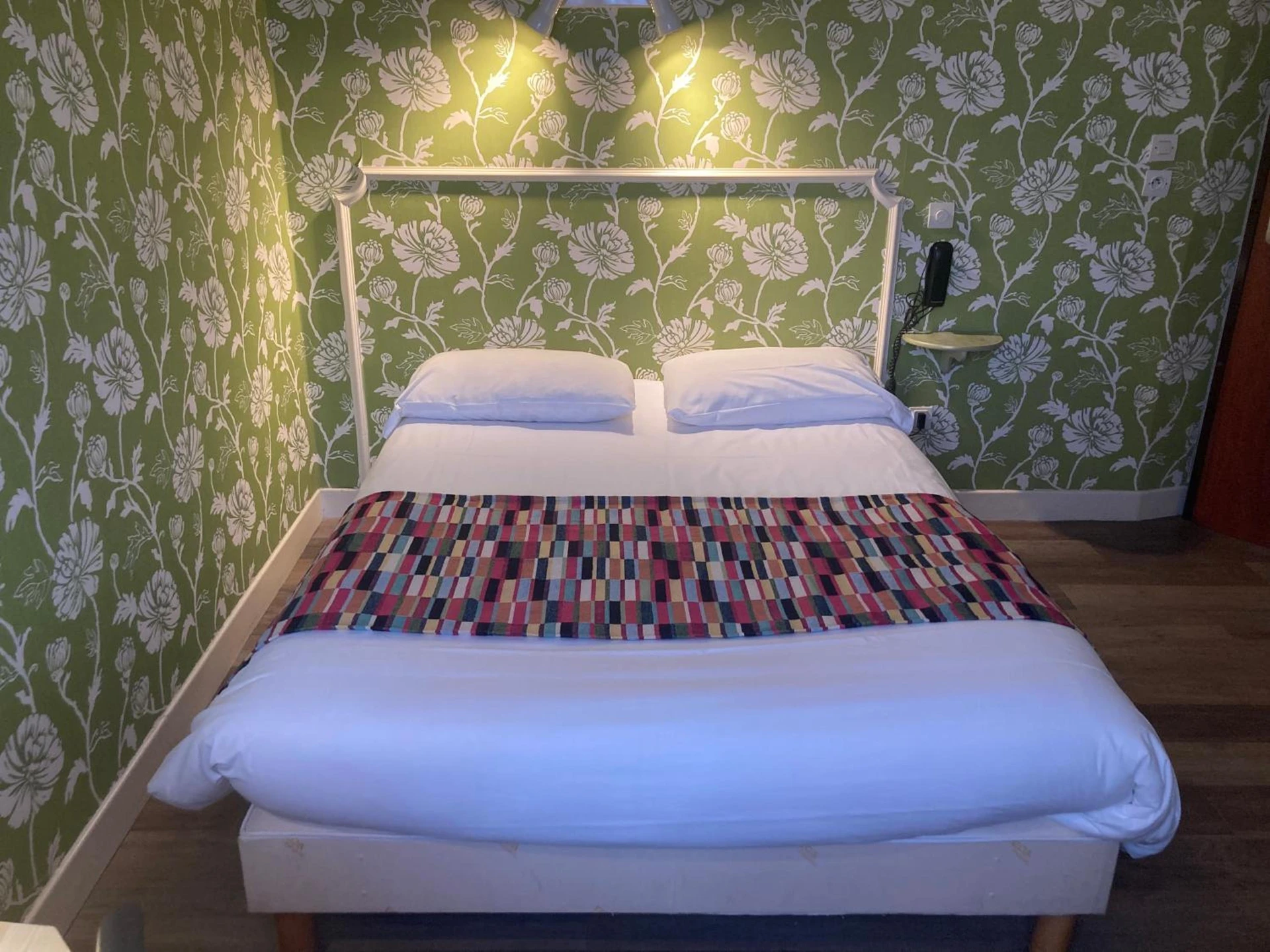 Chambre disponible pour un séminaire d'entreprise à Hotel Le Bon Laboureur - La Charité-sur-Loire