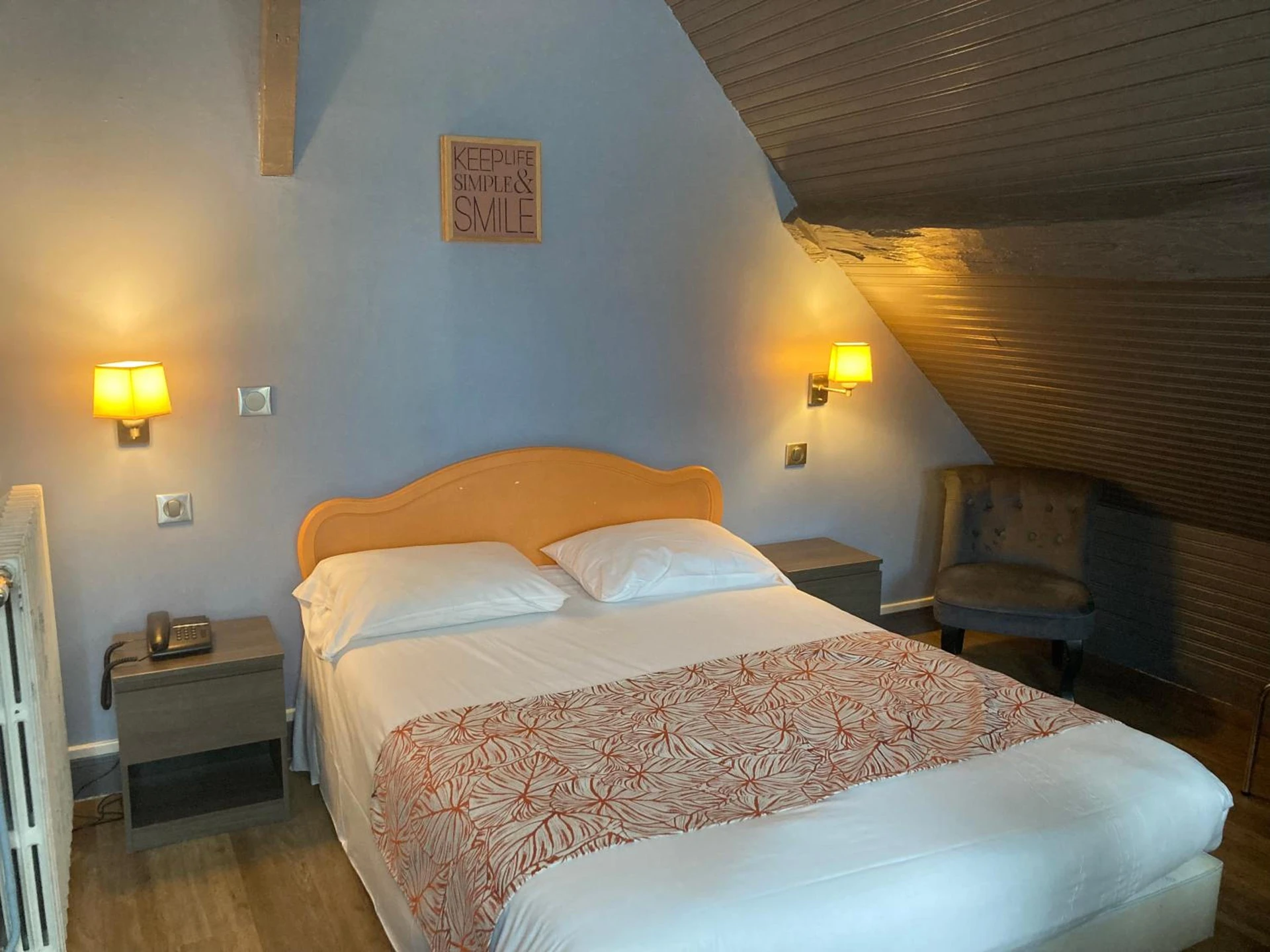 Chambre disponible pour un séminaire d'entreprise à Hotel Le Bon Laboureur - La Charité-sur-Loire