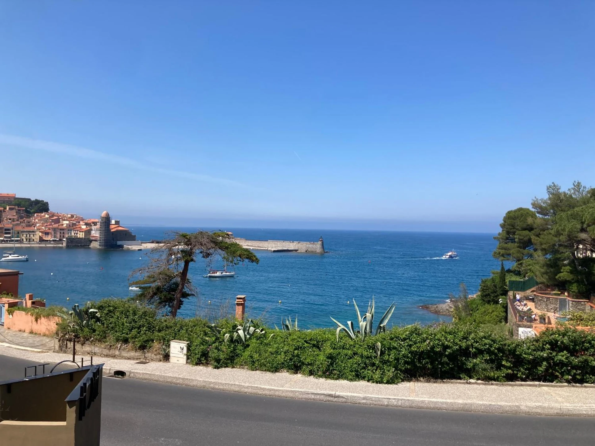 Organiser un séminaire d'entreprise : Hotel Le Bon Port à collioure