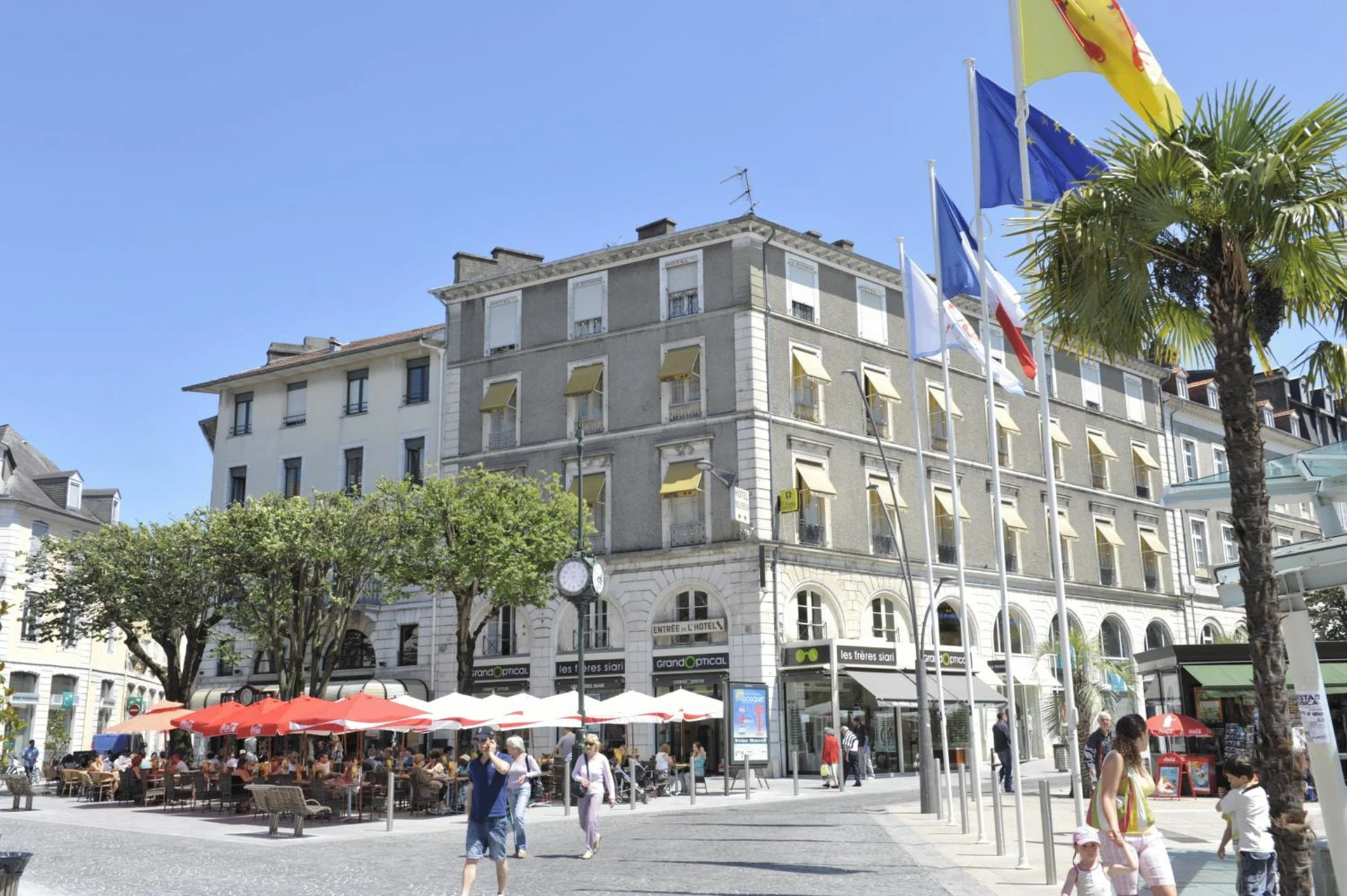 Salle de séminaire à Hotel Le Bourbon Pau Centre - Organiser un événement professionnel à Pau
