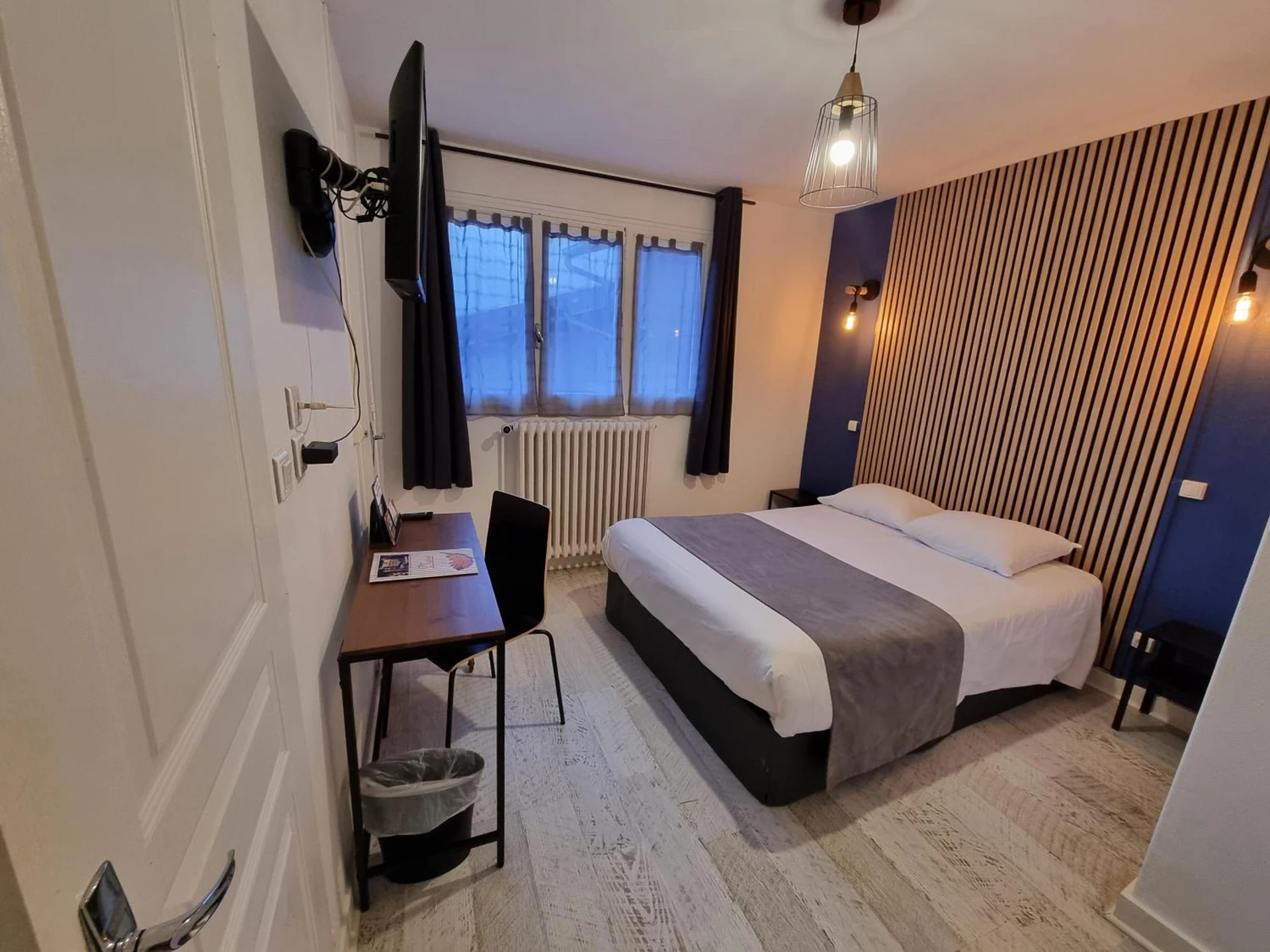 Organiser un séminaire d'entreprise : Hotel Le Bourgogne à cuiseaux