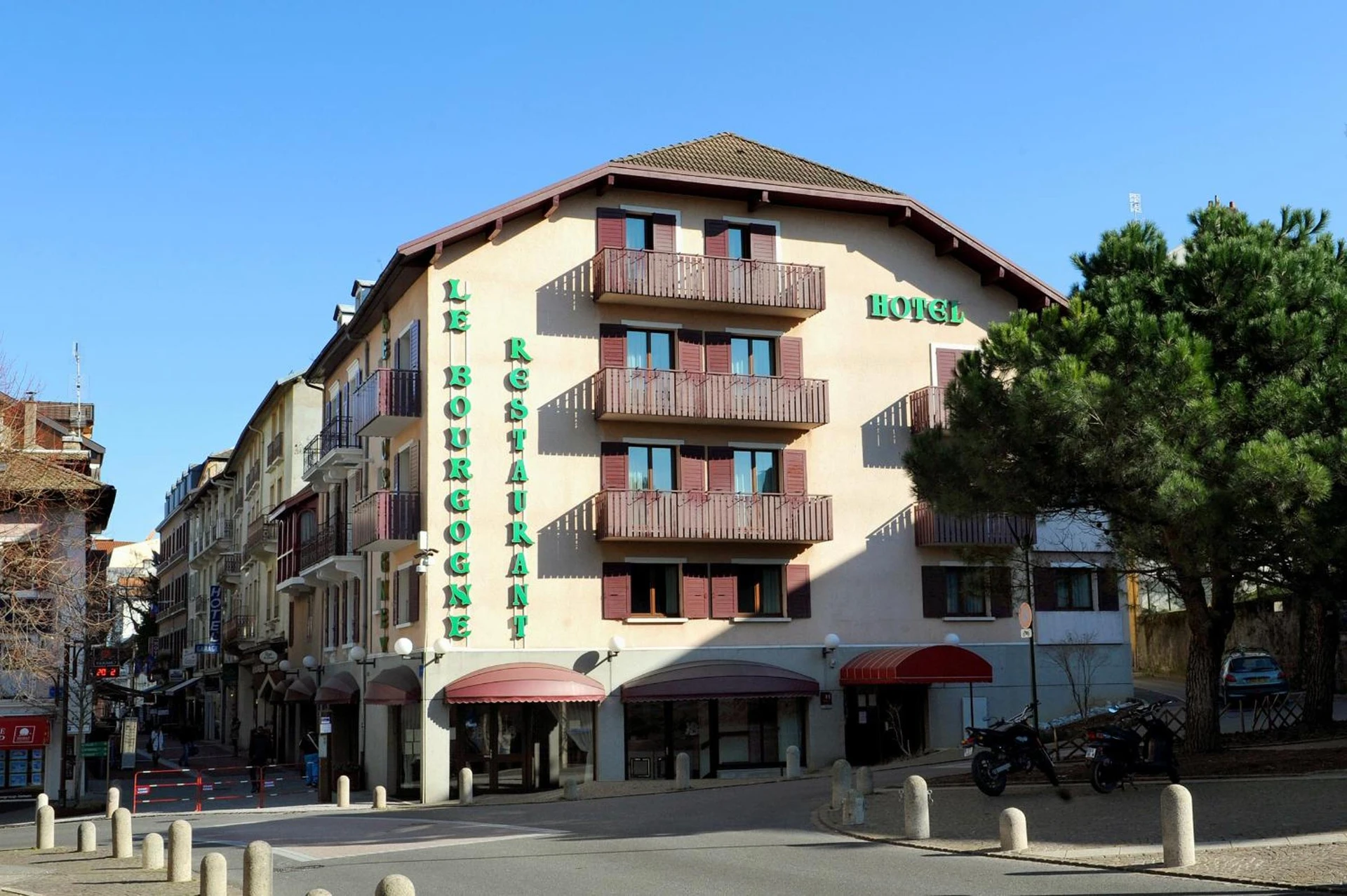 Organiser un séminaire d'entreprise : Hotel Le Bourgogne à evian-les-bains