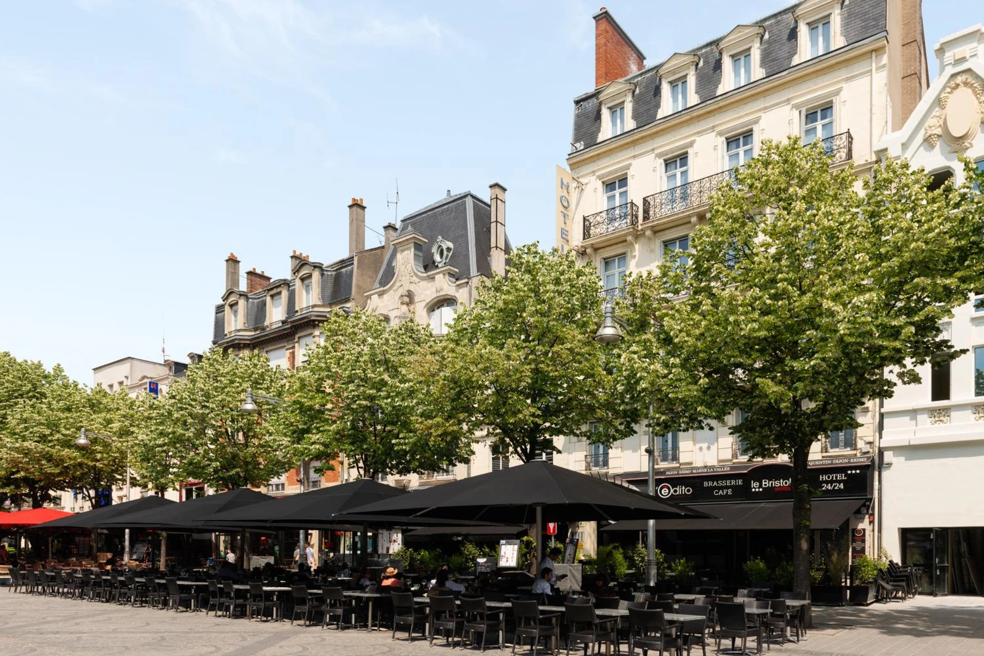 Chambre à Hôtel Bristol Reims - Organiser un séminaire d'entreprise à Reims