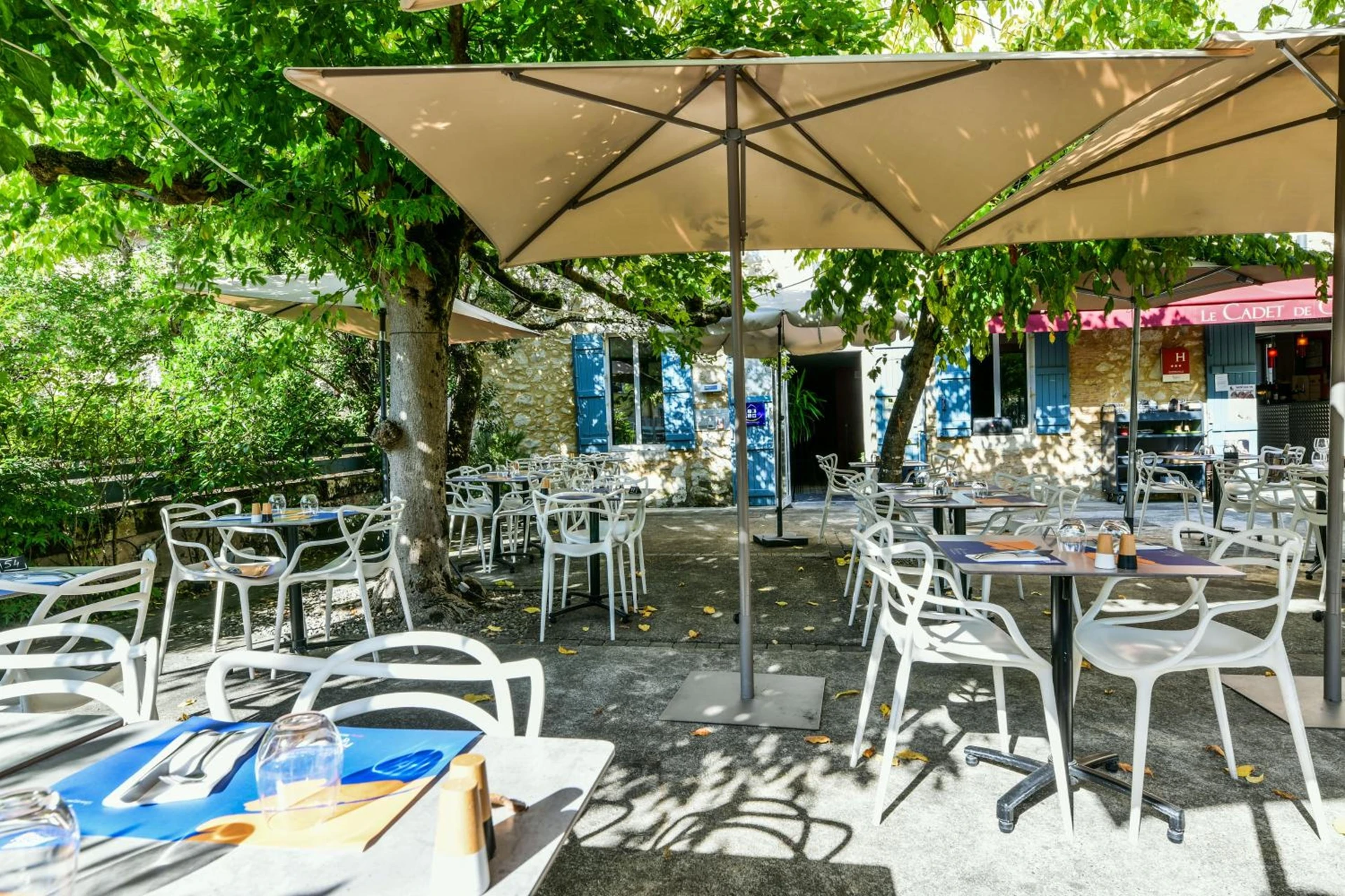 Ambiance de travail pour séminaire d'entreprise à Logis Hôtel & Restaurant Le Cadet de Gascogne - Saint-Justin