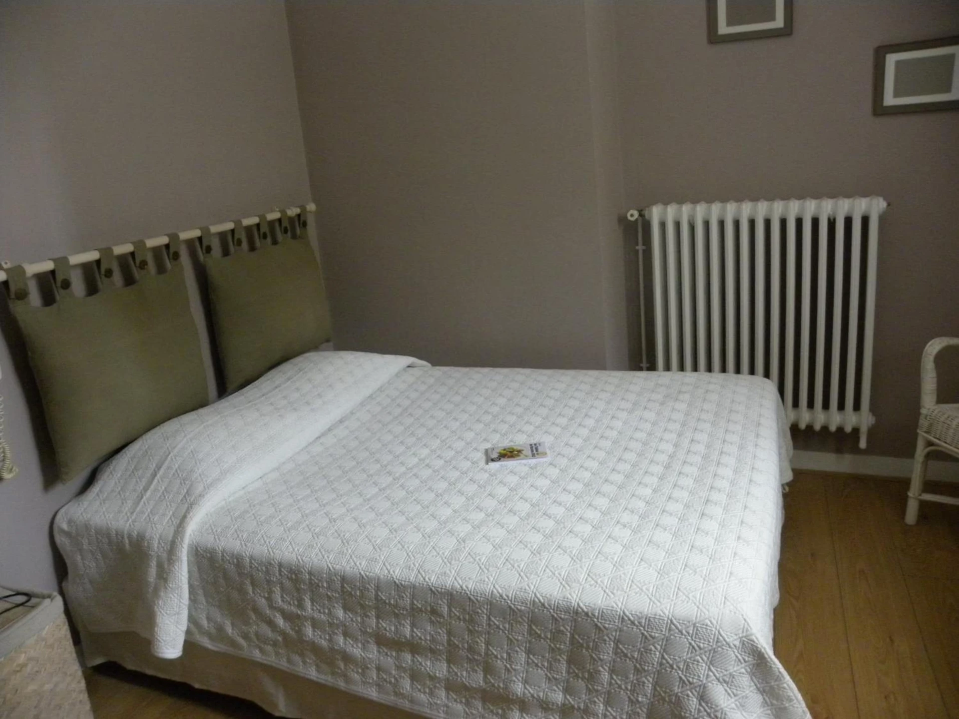 Chambre disponible pour un séminaire d'entreprise à Hôtel Le Cambronne - Nantes