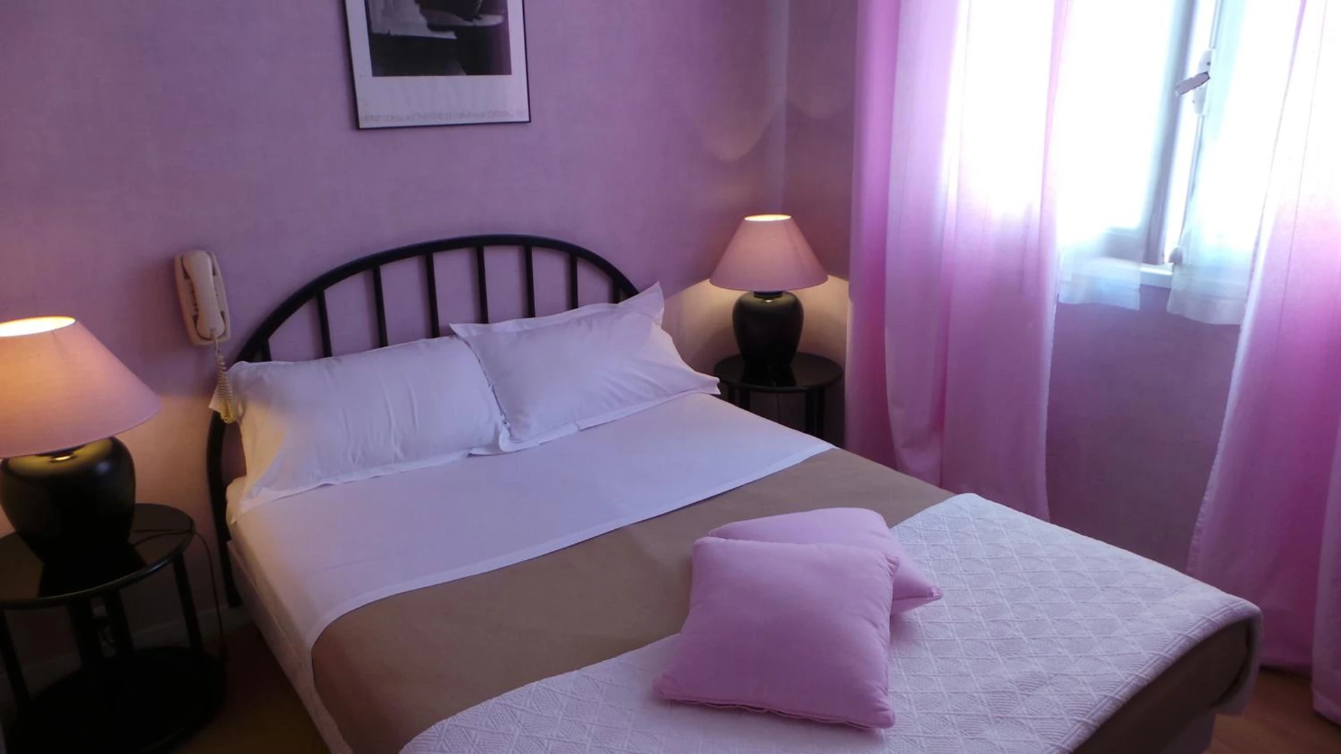 Magnifique chambre pour un séminaire d'entreprise à Hôtel Le Cambronne - Nantes