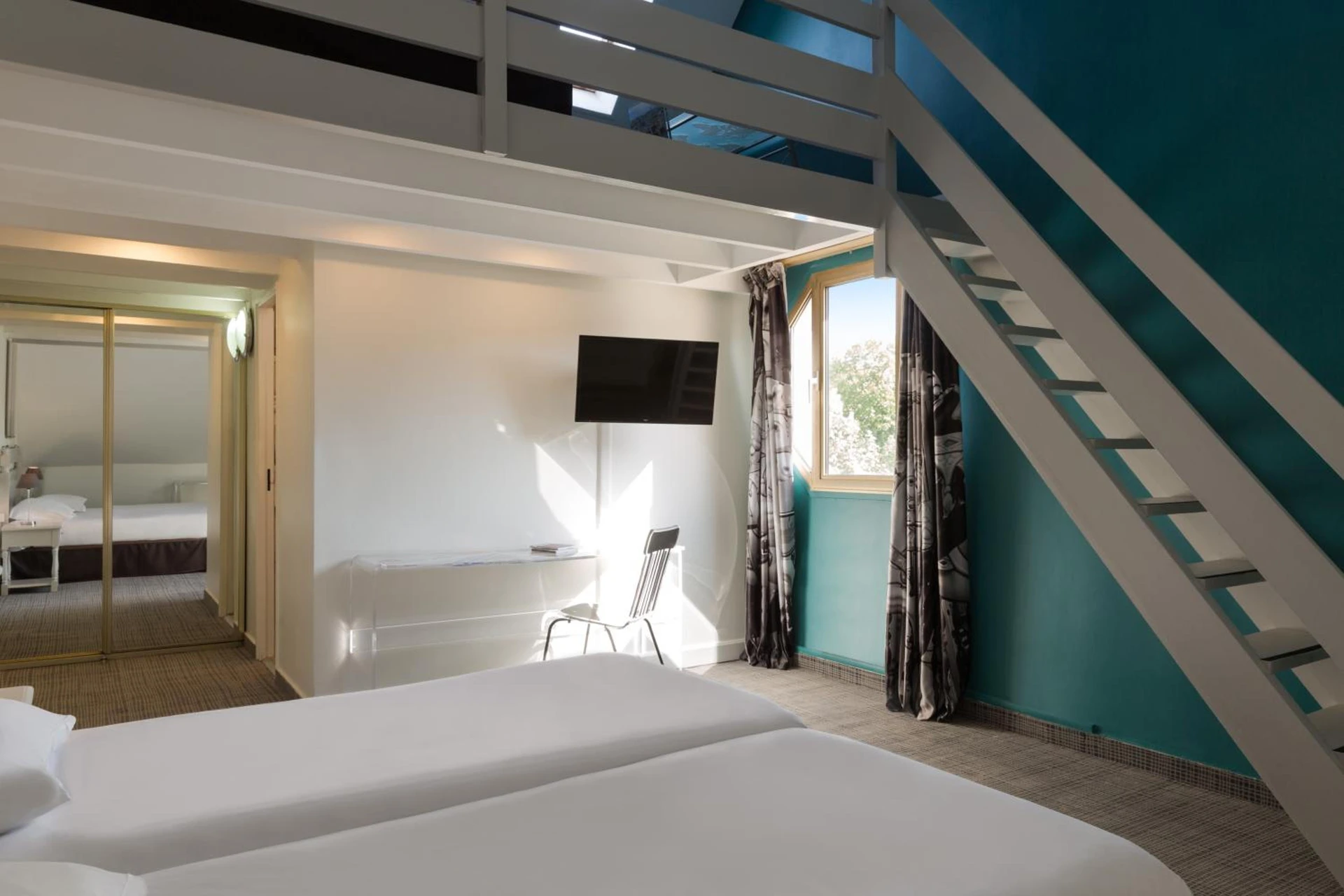 Organiser un séminaire d'entreprise : Hotel Le Cardinal Rueil Centre à rueil-malmaison