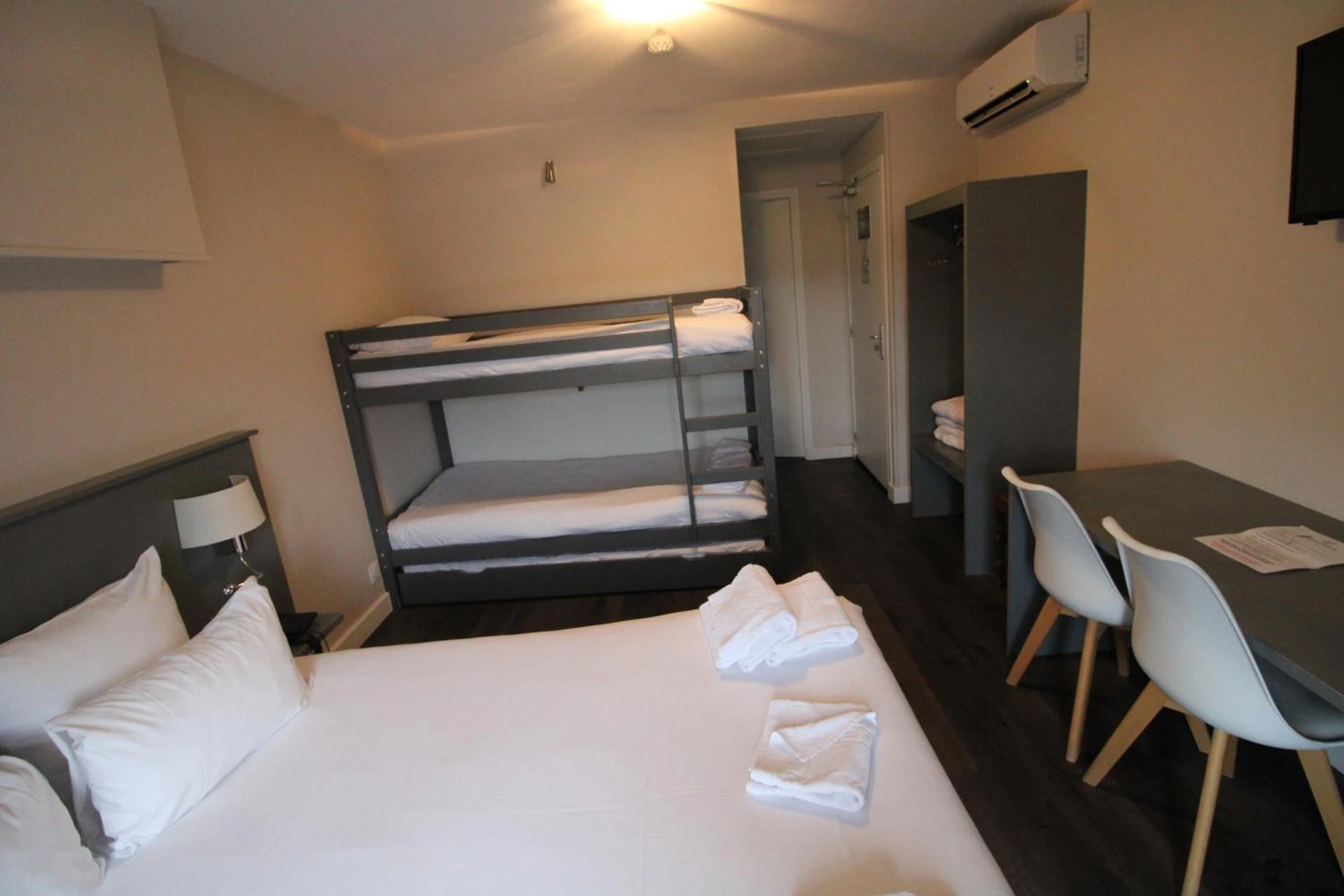 Organiser un séminaire d'entreprise : Hôtel Casabianca à moulins