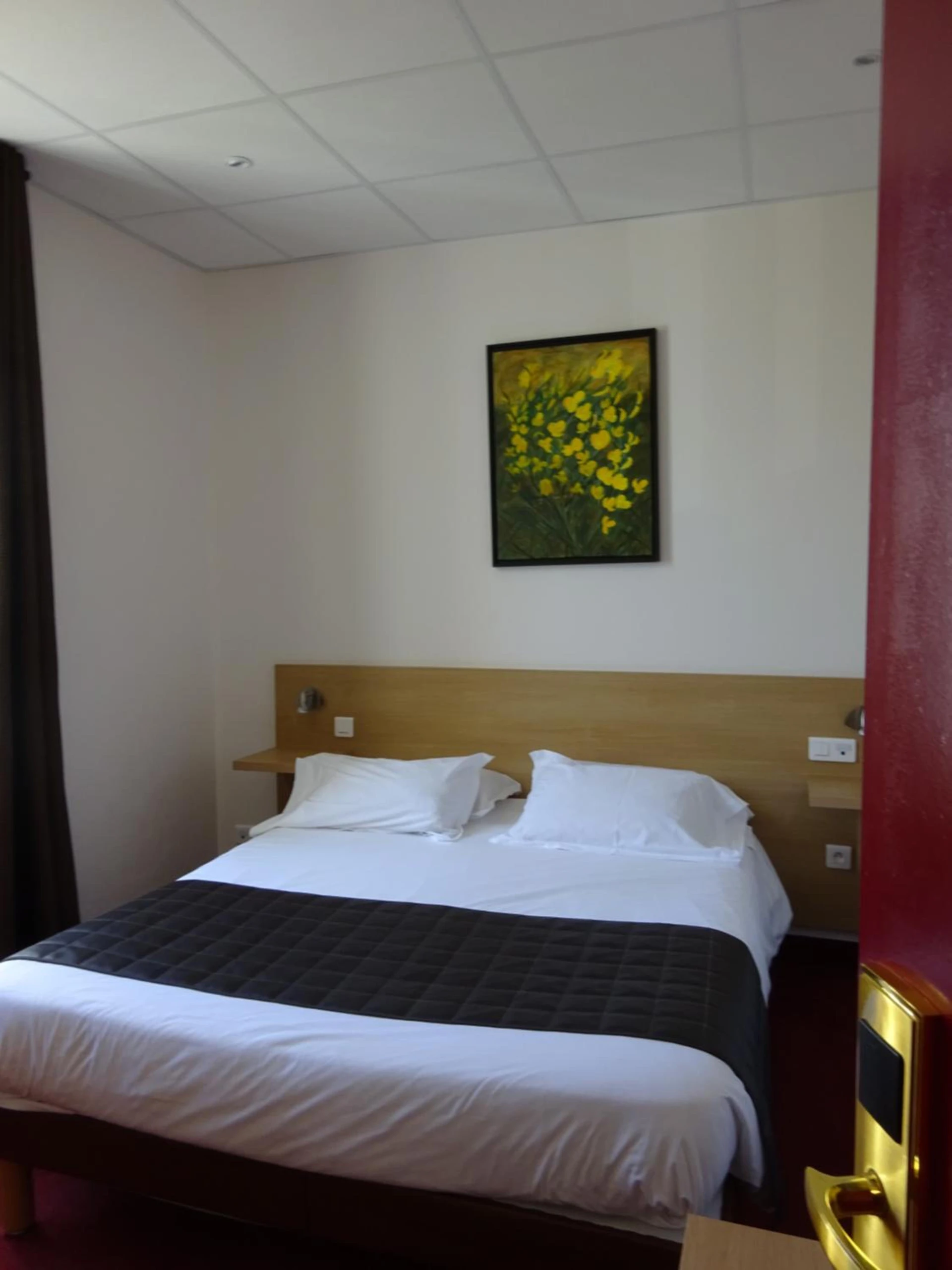 Organiser un séminaire d'entreprise : Hotel Restaurant Le Castel Fleuri à carnoules