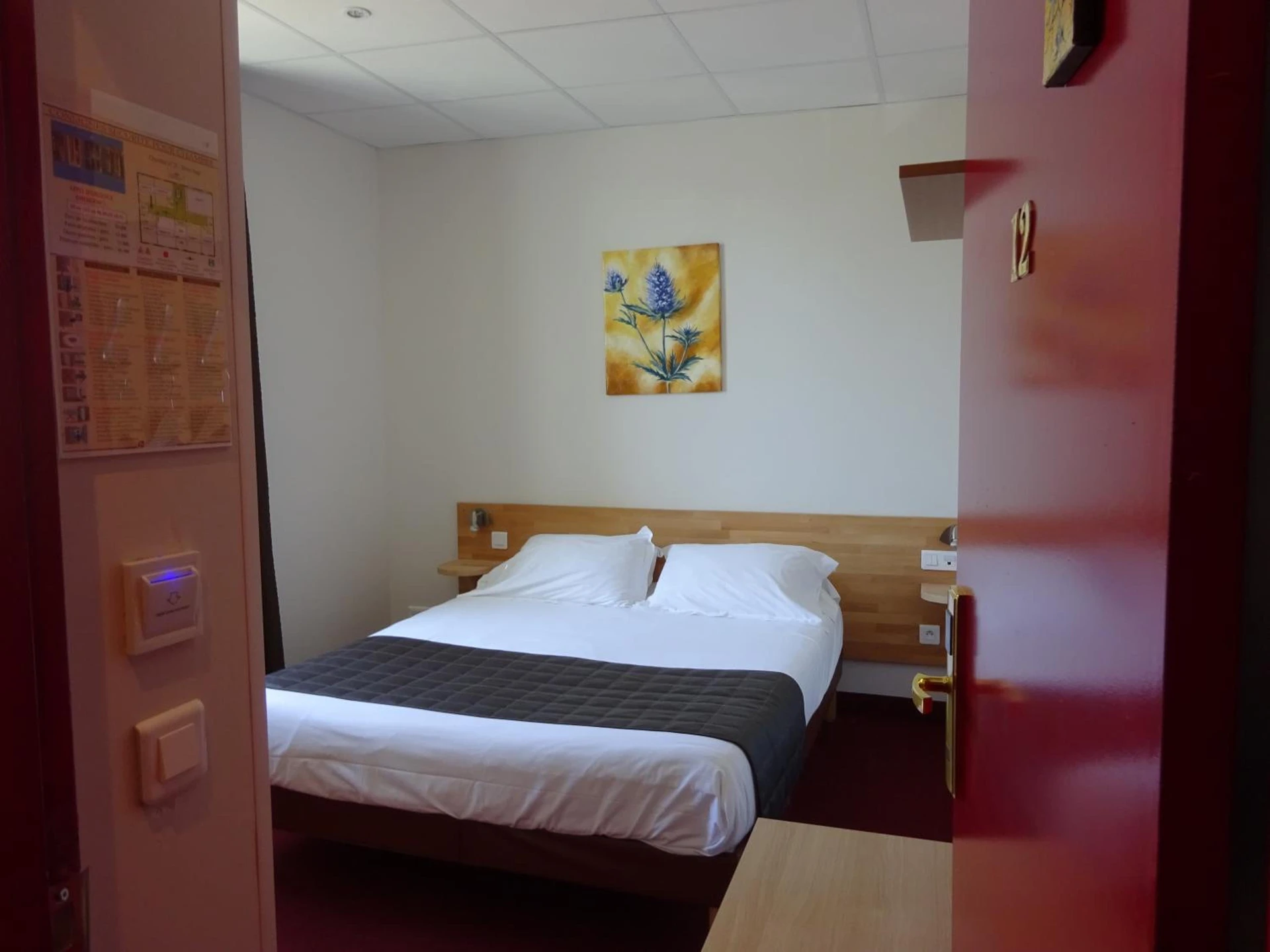 Magnifique chambre pour un séminaire d'entreprise à Hotel Restaurant Le Castel Fleuri - Carnoules