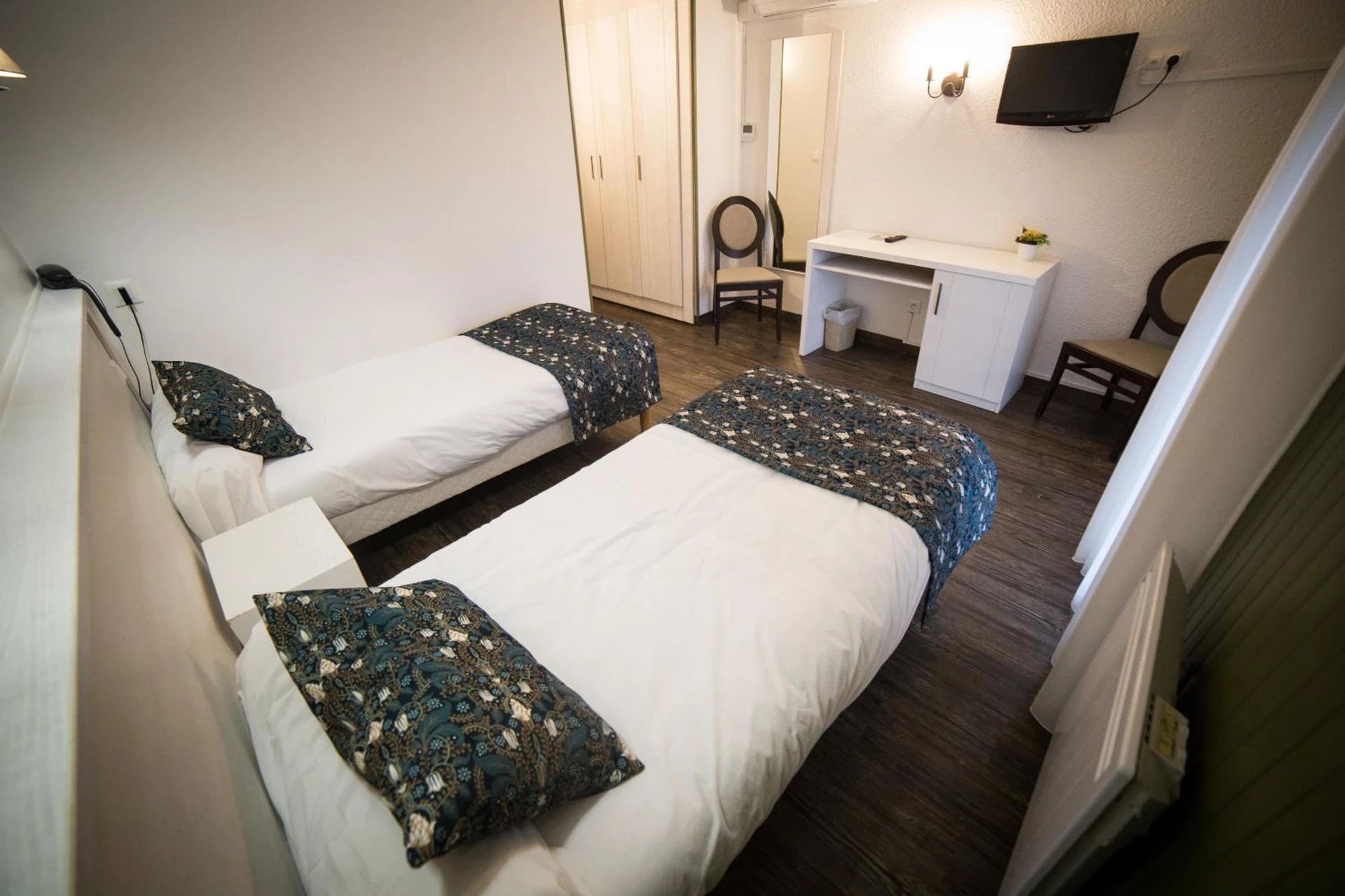 Magnifique chambre pour un séminaire d'entreprise à Le Catinat Fleuri - Guillestre