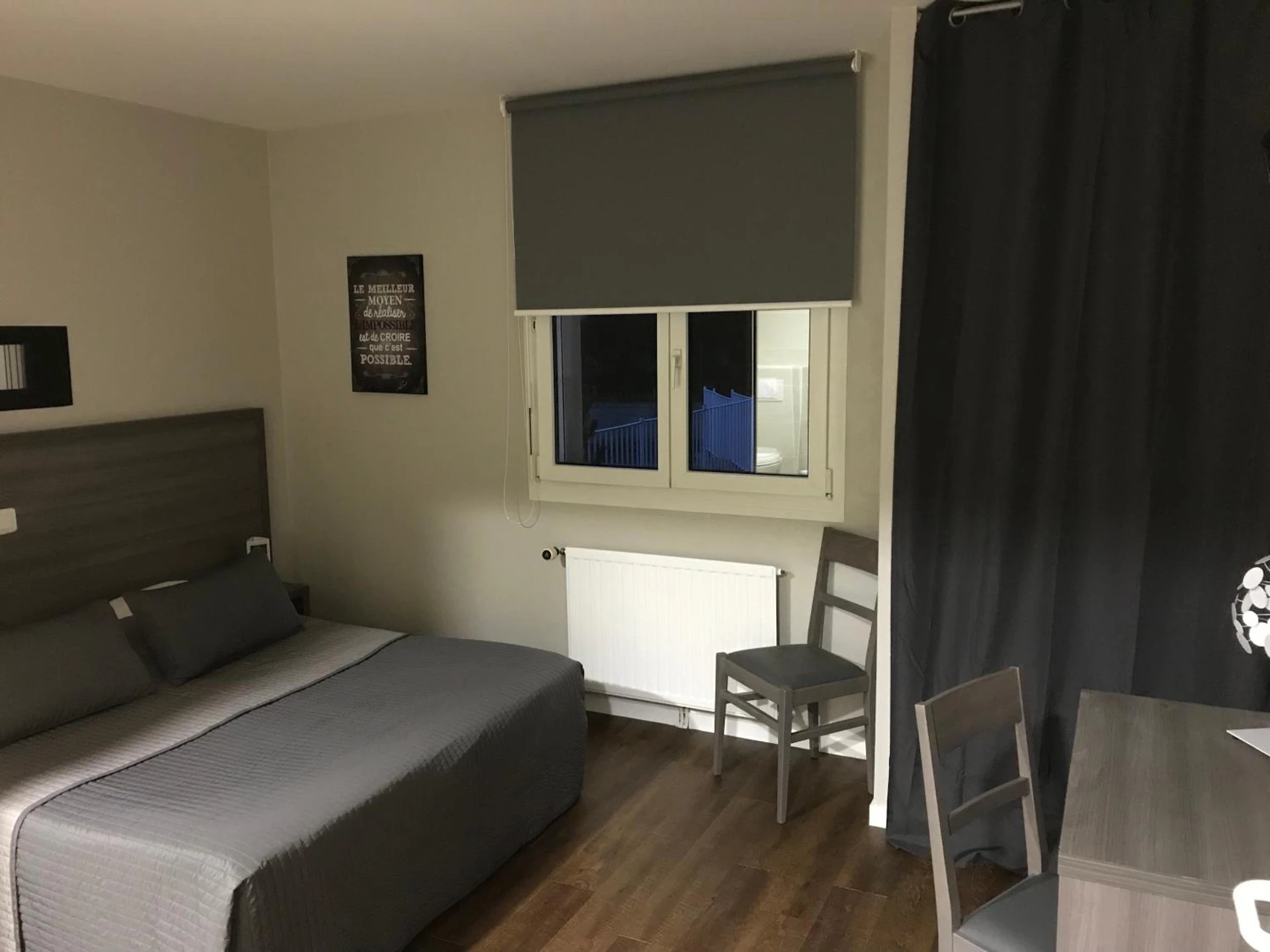 Chambre disponible pour un séminaire d'entreprise à Hôtel Le Cerizay - Cerizay
