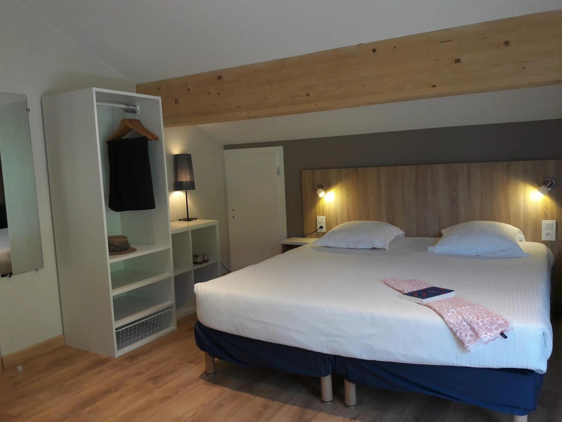 Chambre disponible pour un séminaire d'entreprise à Le Chabi - La Chapelle-dʼAbondance