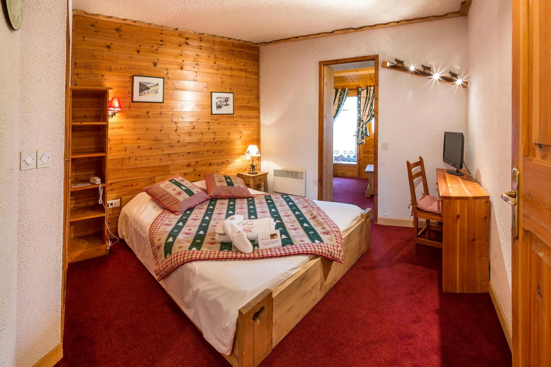 Chambre disponible pour un séminaire d'entreprise à Le Chalet d'en Hô - Névache