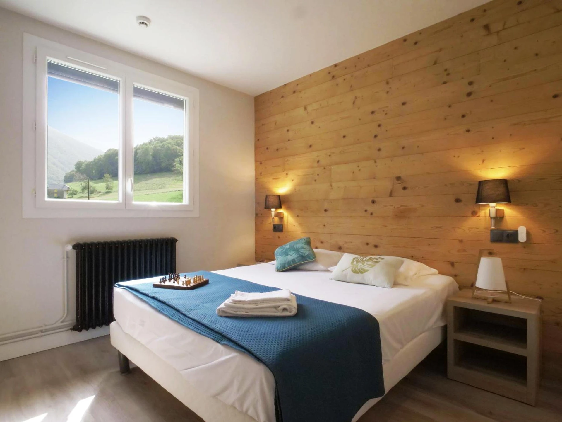 Chambre disponible pour un séminaire d'entreprise à Hotel Le Chalet - Sainte-Marie-de-Campan