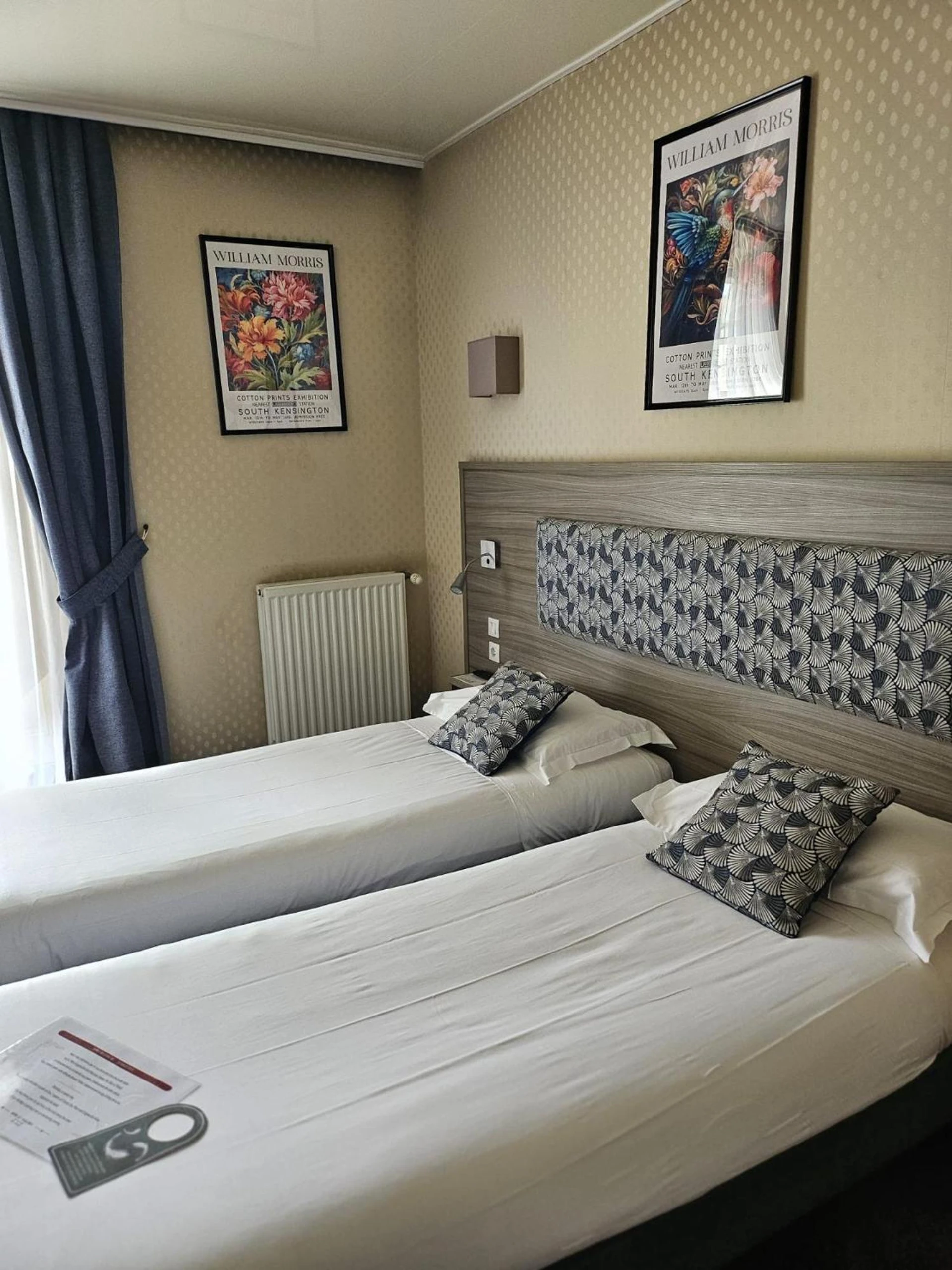 Chambre disponible pour un séminaire d'entreprise à Cit'Hotel le Challonge - Dinan