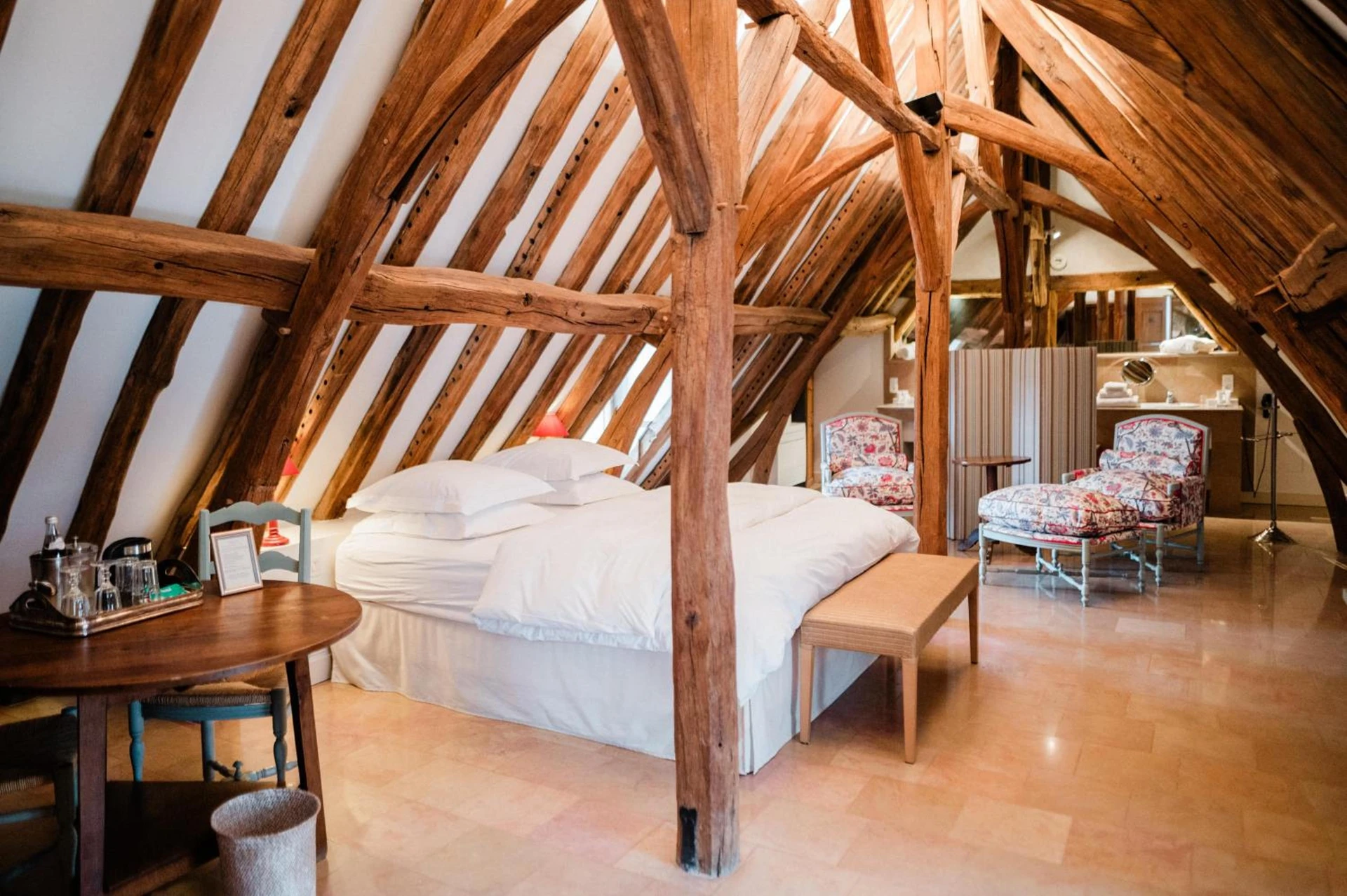 Chambre disponible pour un séminaire d'entreprise à Le Champ des Oiseaux Hôtel & Spa - Troyes