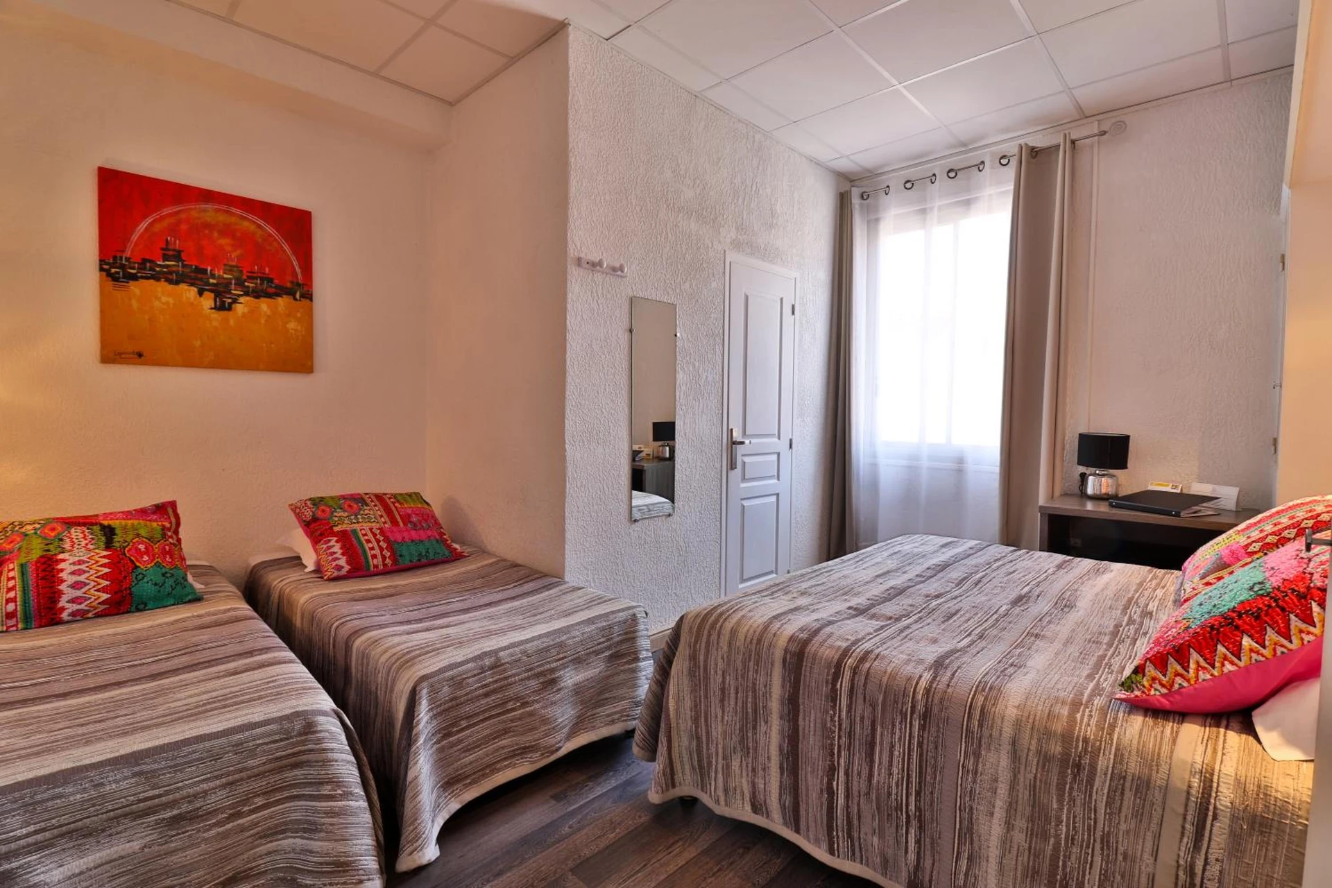 Chambre disponible pour un séminaire d'entreprise à Hôtel le Chardon Bleu - Sainte-Maxime