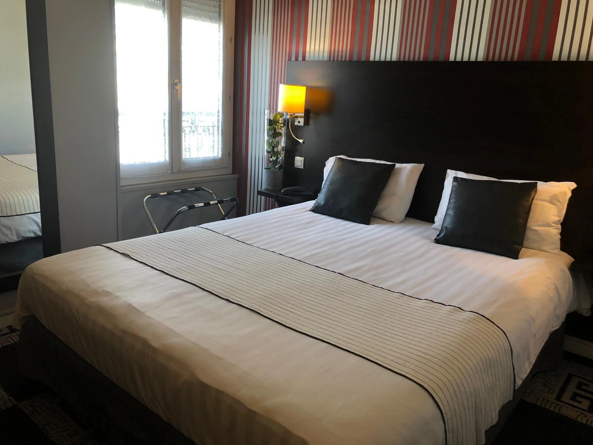 Lieu convivial pour un séminaire d'entreprise à Hotel Le Charleston - Le Mans - En savoir plus 
