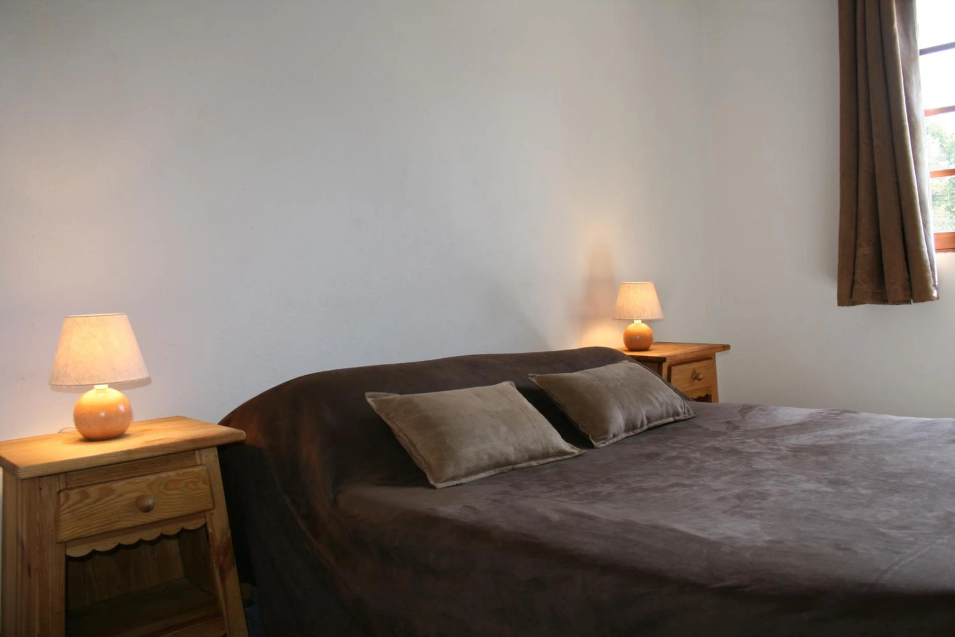 Chambre disponible pour un séminaire d'entreprise à Adonis Le Chastellan - Valberg