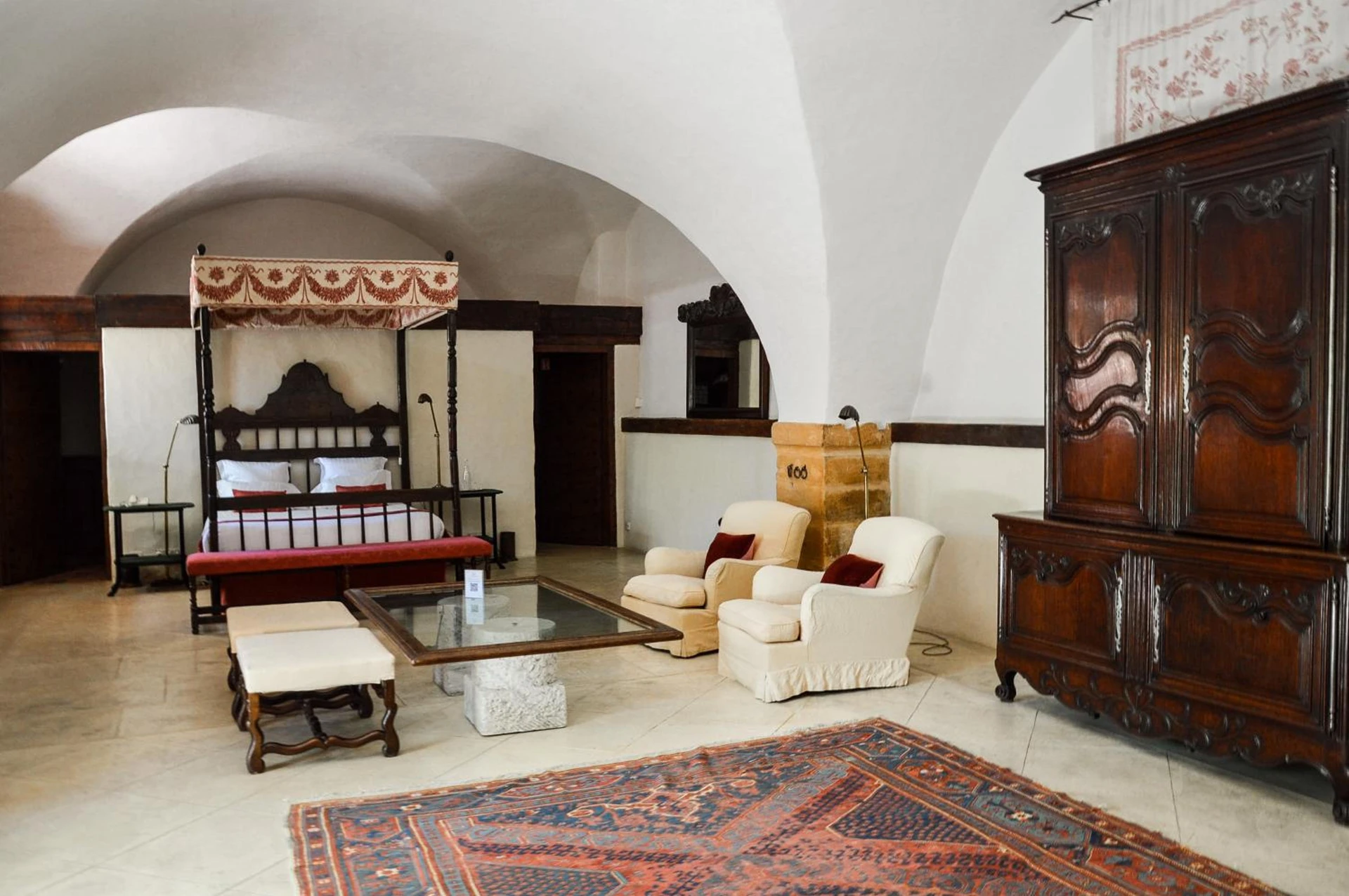 Chambre disponible pour un séminaire d'entreprise à Château de Bagnols - Bagnols