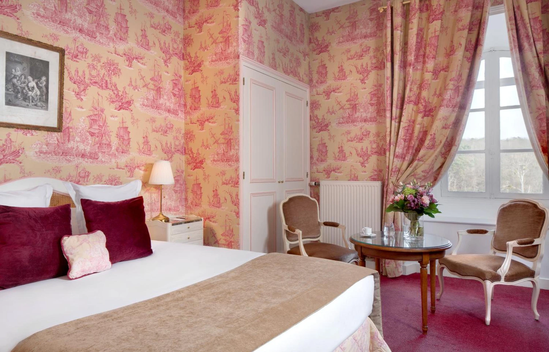 Chambre disponible pour un séminaire d'entreprise à Château De Beauvois - La Maison Younan - Saint-Étienne-de-Chigny