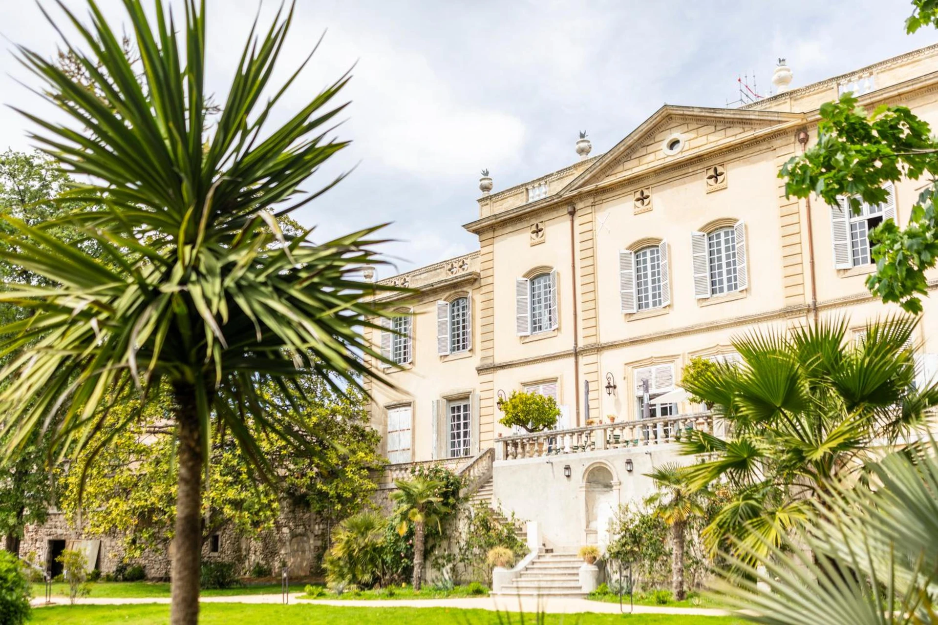 Organiser un séminaire d'entreprise : Château de Collias à collias