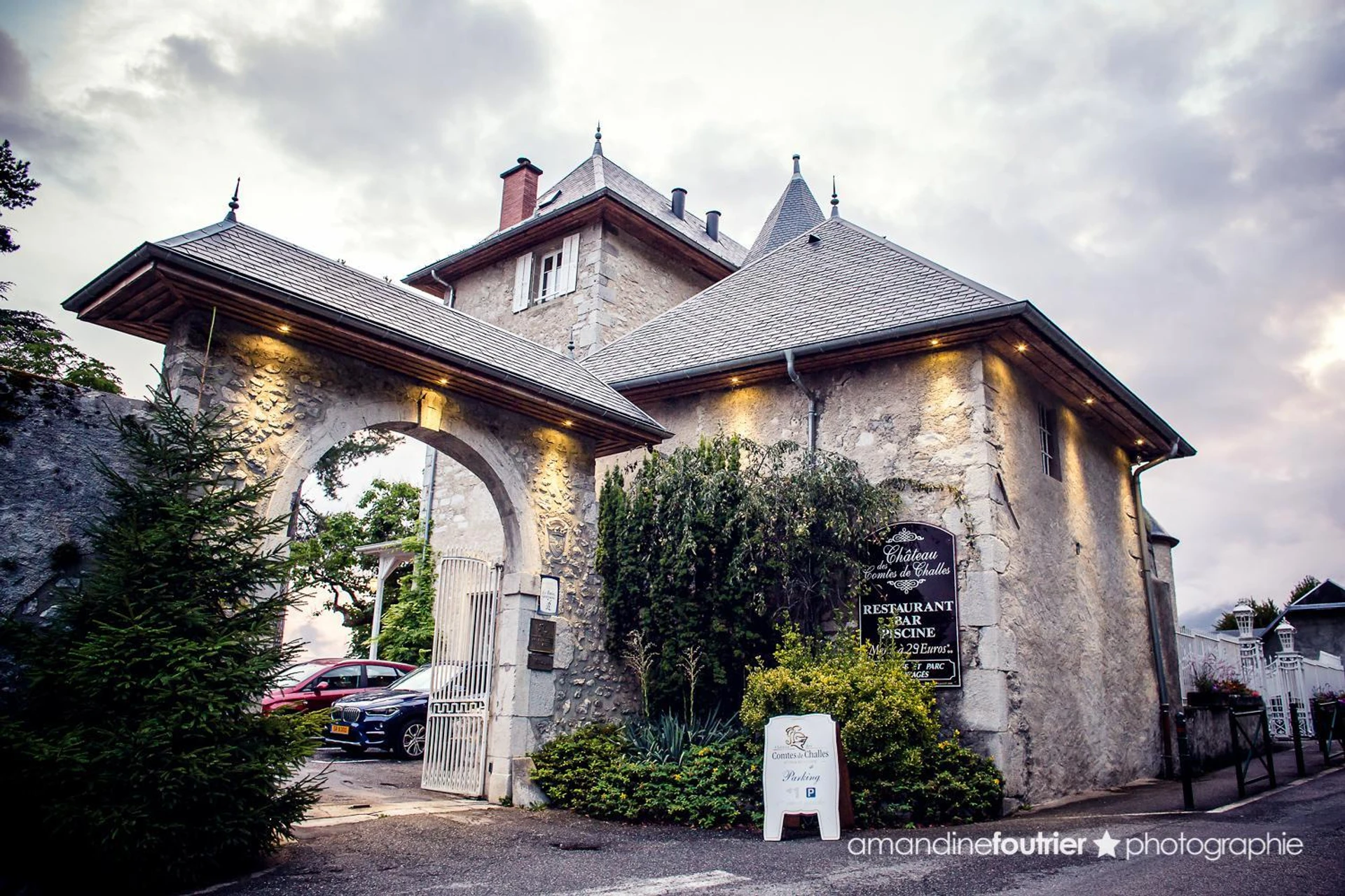 Organiser un séminaire d'entreprise : Château des Comtes de Challes à challes-les-eaux