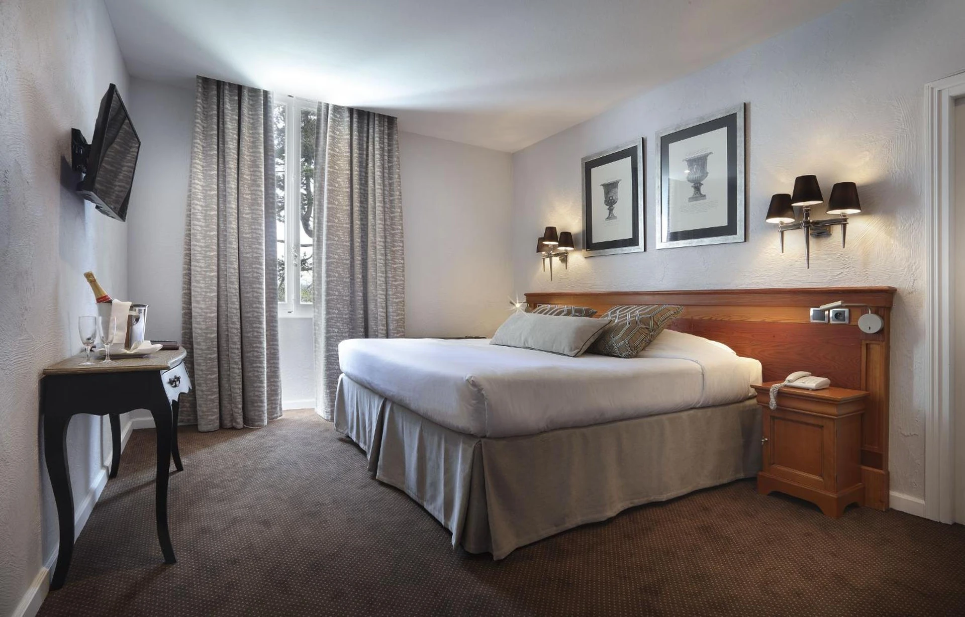 Chambre disponible pour un séminaire d'entreprise à Château des Comtes de Challes - Challes-les-Eaux