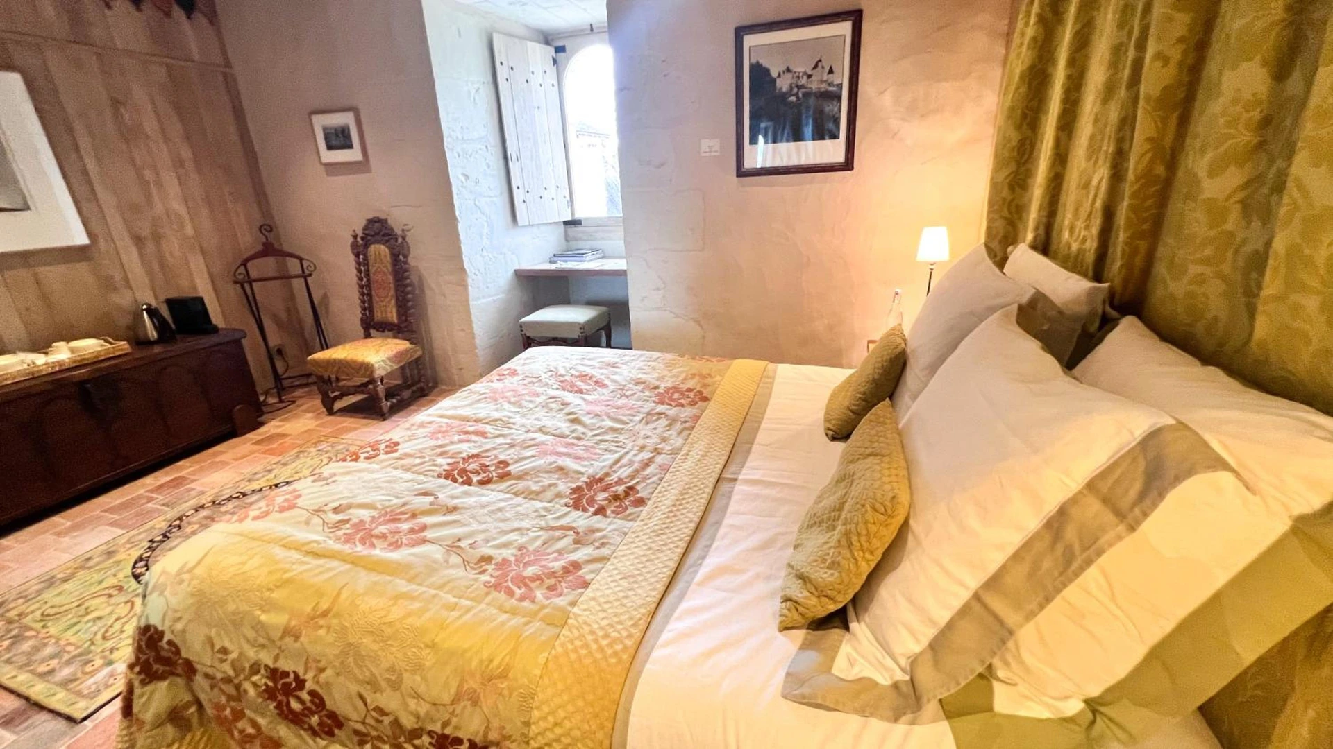 Chambre disponible pour un séminaire d'entreprise à Hôtel du Château du Rivau - Lémeré