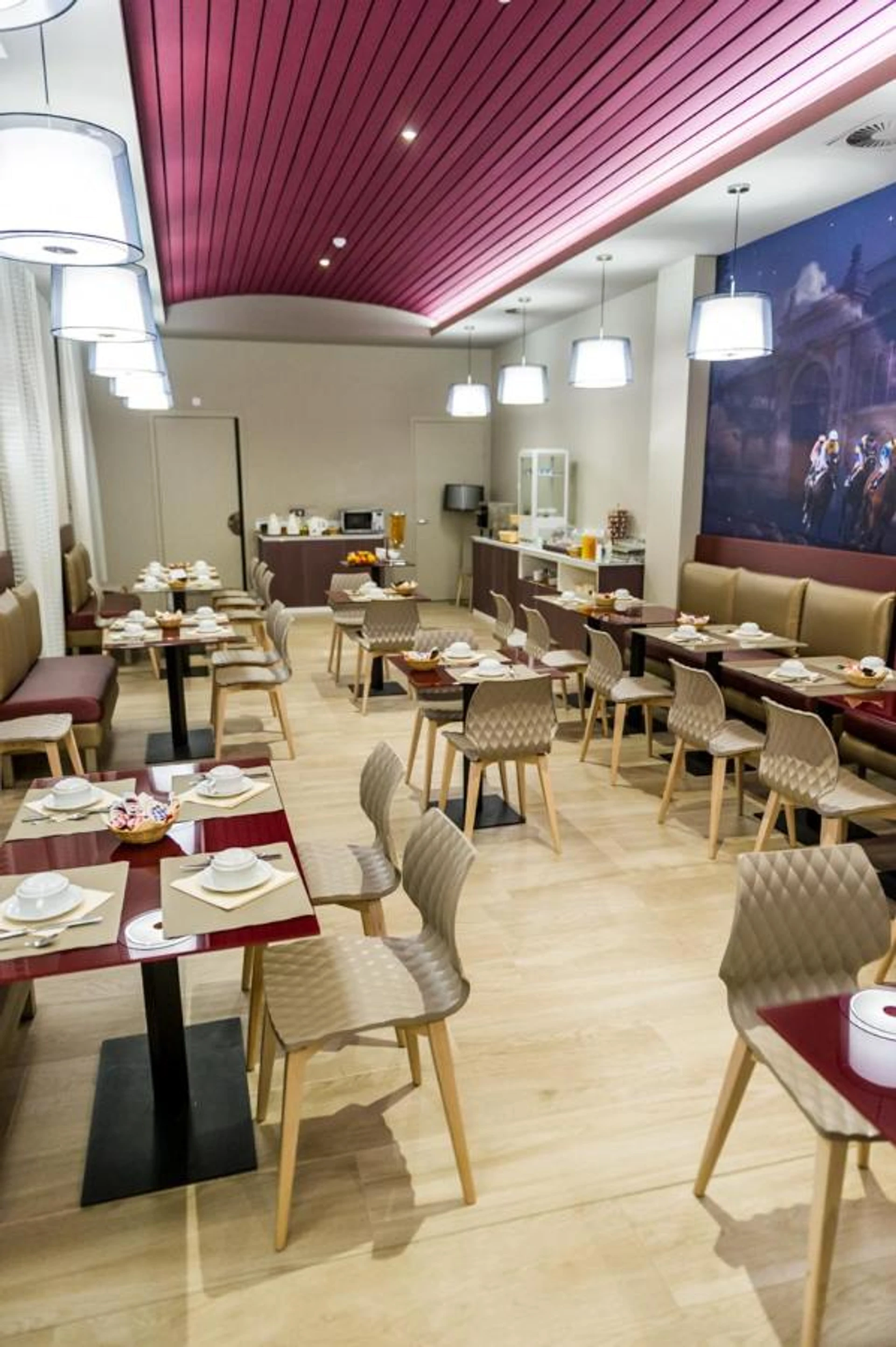 Organiser un séminaire d'entreprise : Hôtel Le Châteaubriant à chateaubriant