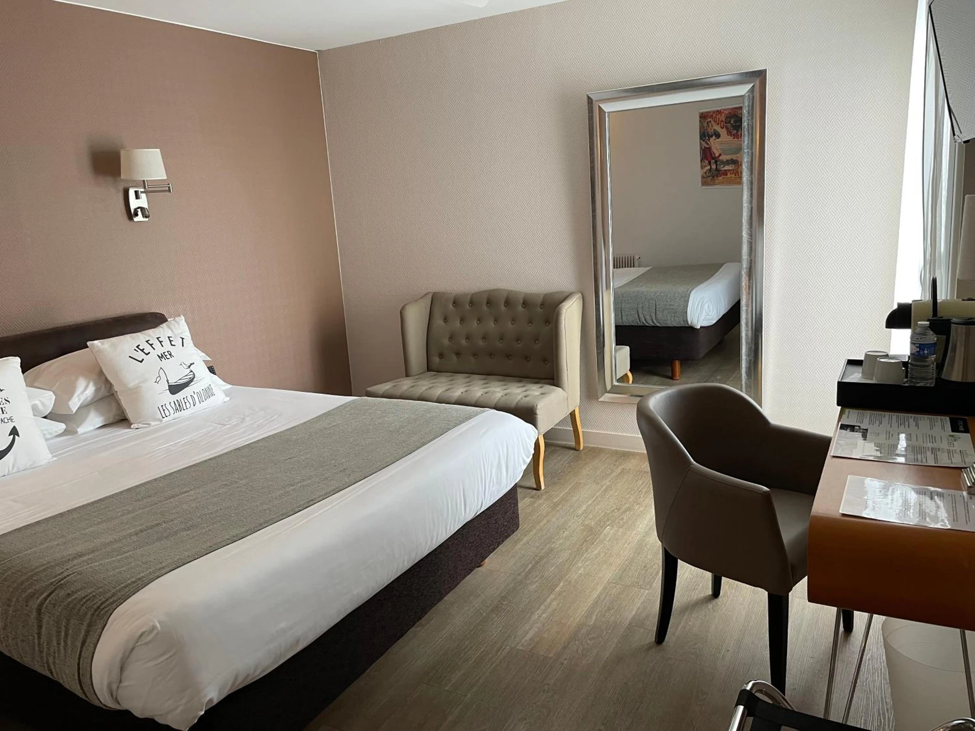 Salle de séminaire à Cit'Hotel Le Chêne Vert - Organiser un événement professionnel à Les Sables dʼOlonne
