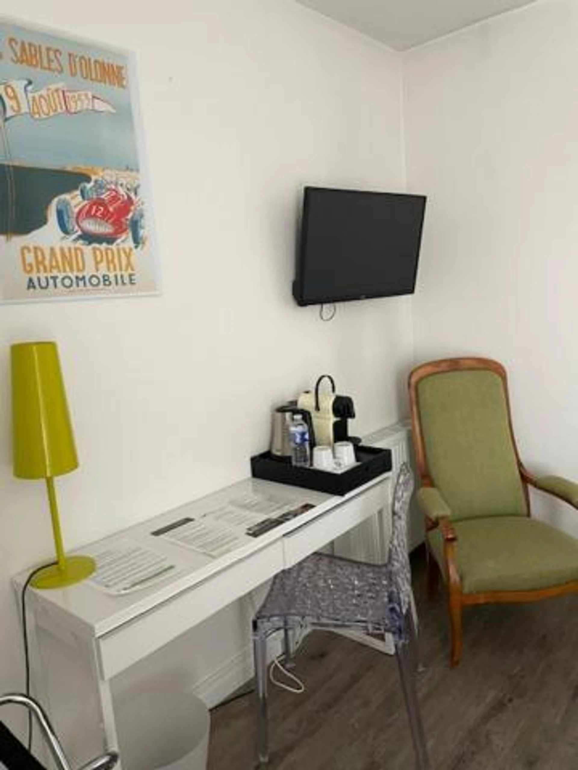 Ambiance de travail pour séminaire d'entreprise à Cit'Hotel Le Chêne Vert - Les Sables dʼOlonne