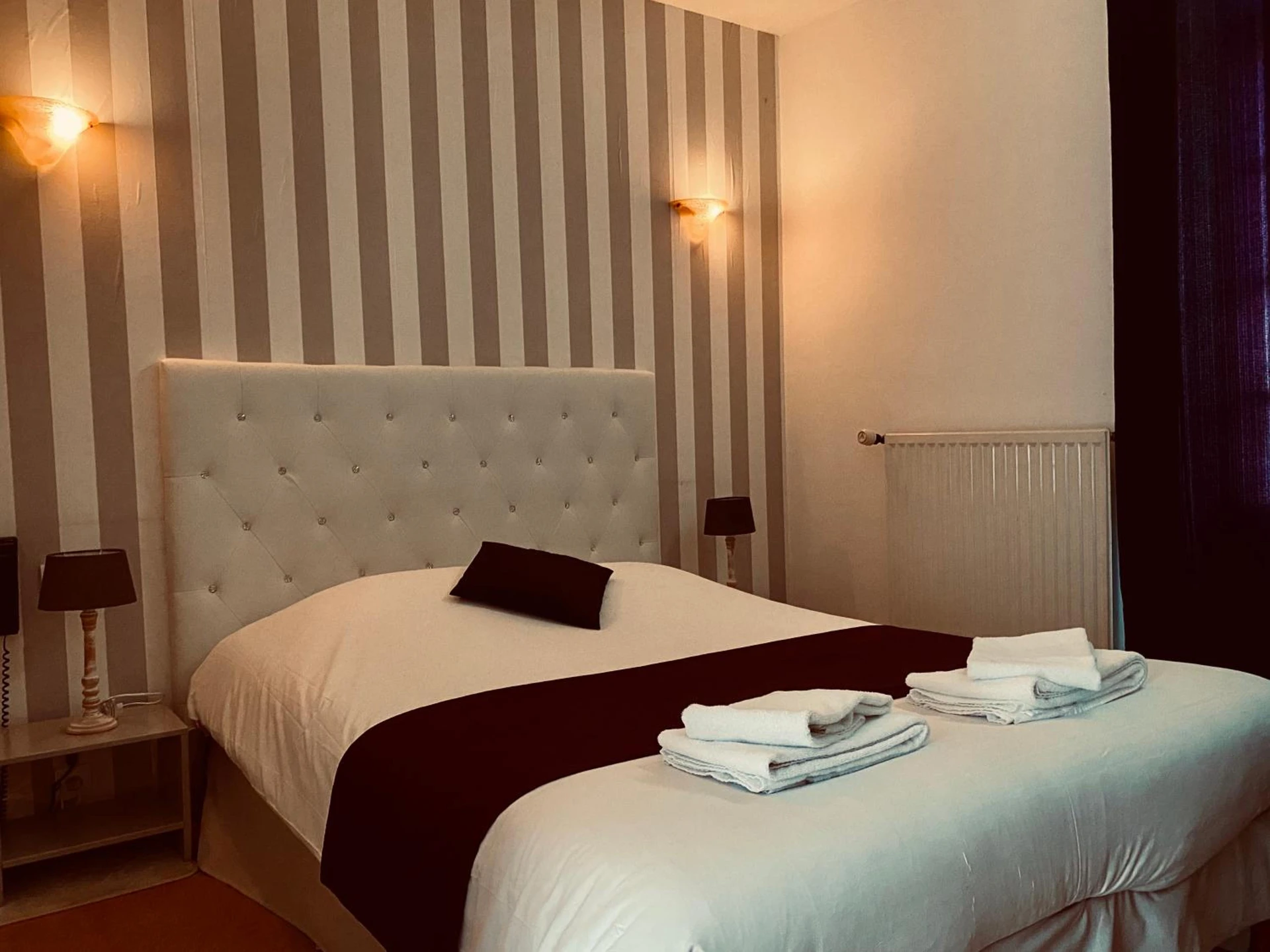 Magnifique chambre pour un séminaire d'entreprise à Le Cheval Blanc - Jargeau