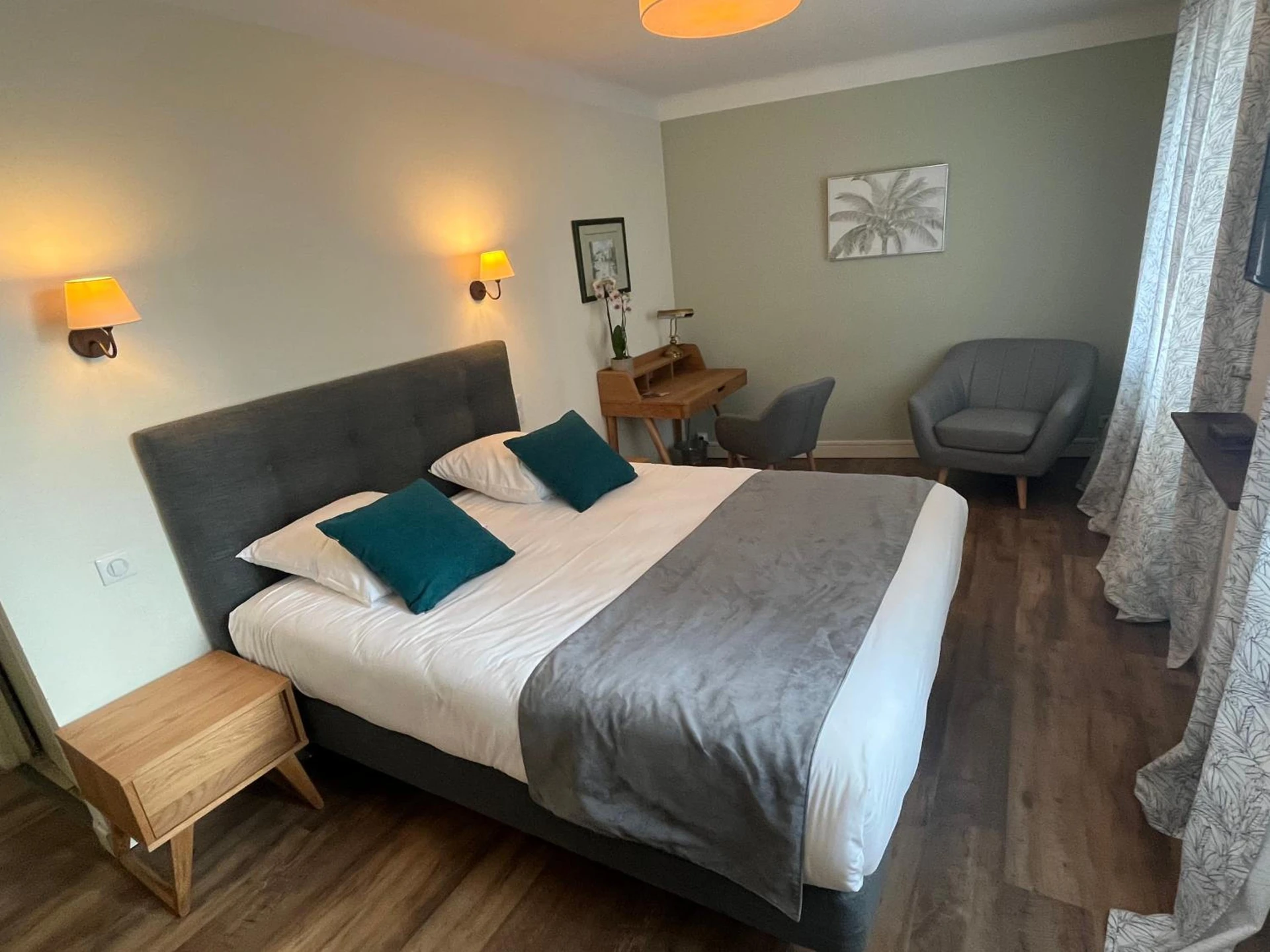 Chambre disponible pour un séminaire d'entreprise à Le Clos d'Orange - Hotel & ville de Provence - Orange