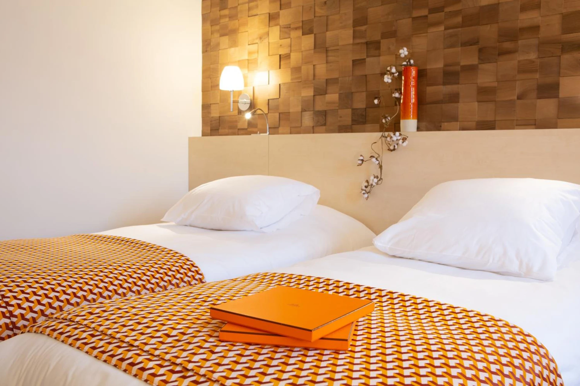 Chambre disponible pour un séminaire d'entreprise à Hotel Le Clos De La Vouge - Vougeot
