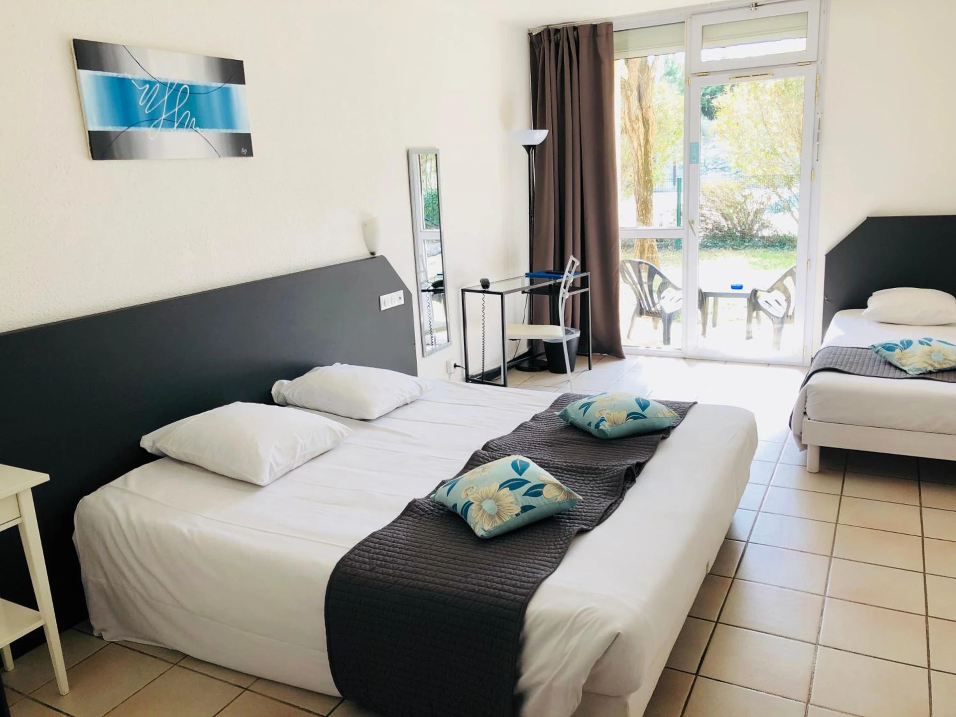 Chambre disponible pour un séminaire d'entreprise à Le Clos des Bruyères - Vallon-Pont-dʼArc