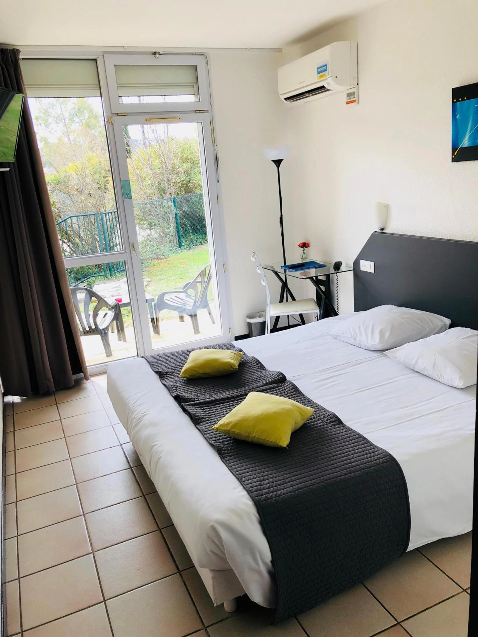 Chambre disponible pour un séminaire d'entreprise à Le Clos des Bruyères - Vallon-Pont-dʼArc