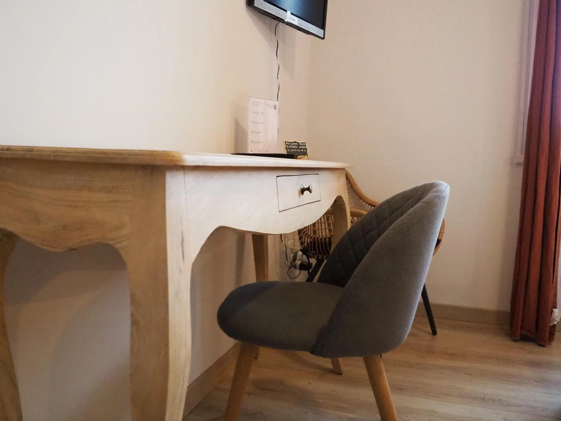 Chambre disponible pour un séminaire d'entreprise à Logis Hôtel Vannes Nord Le Clos Des Hortensias - Locqueltas