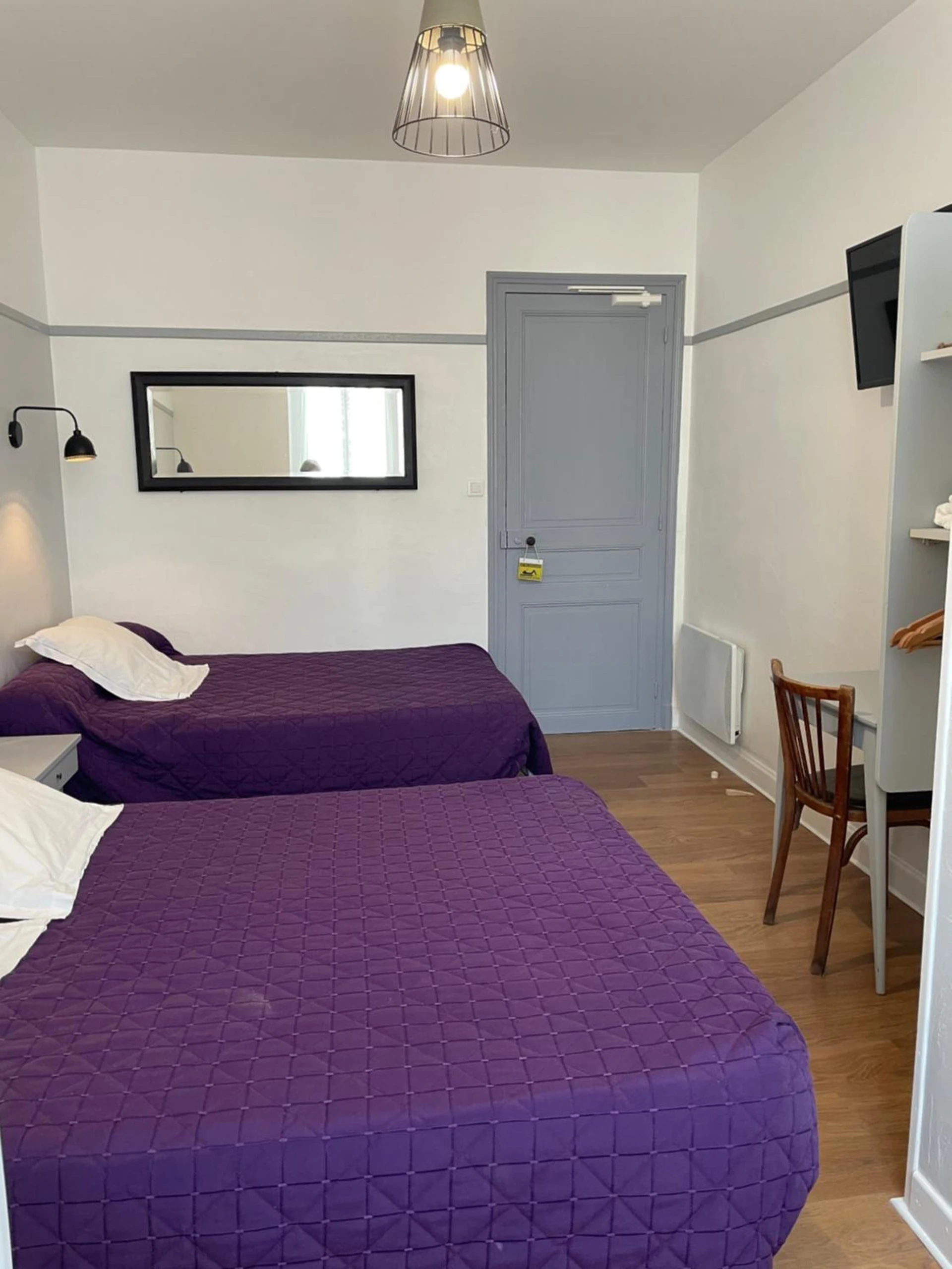 Chambre disponible pour un séminaire d'entreprise à Hôtel du Clos Fleuri - Lourdes