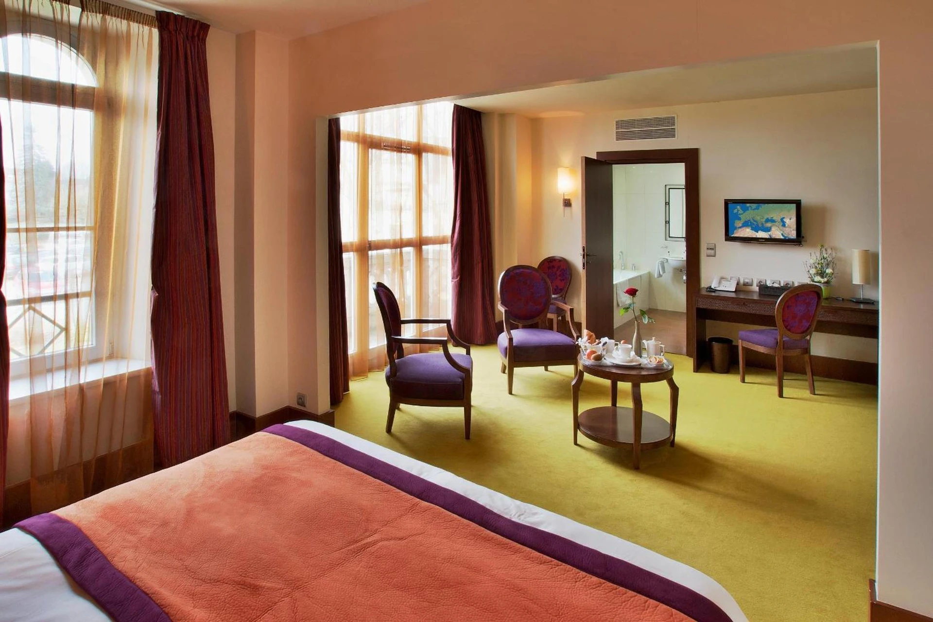 Chambre disponible pour un séminaire d'entreprise à Le Clos Rebillotte - Luxeuil-les-Bains