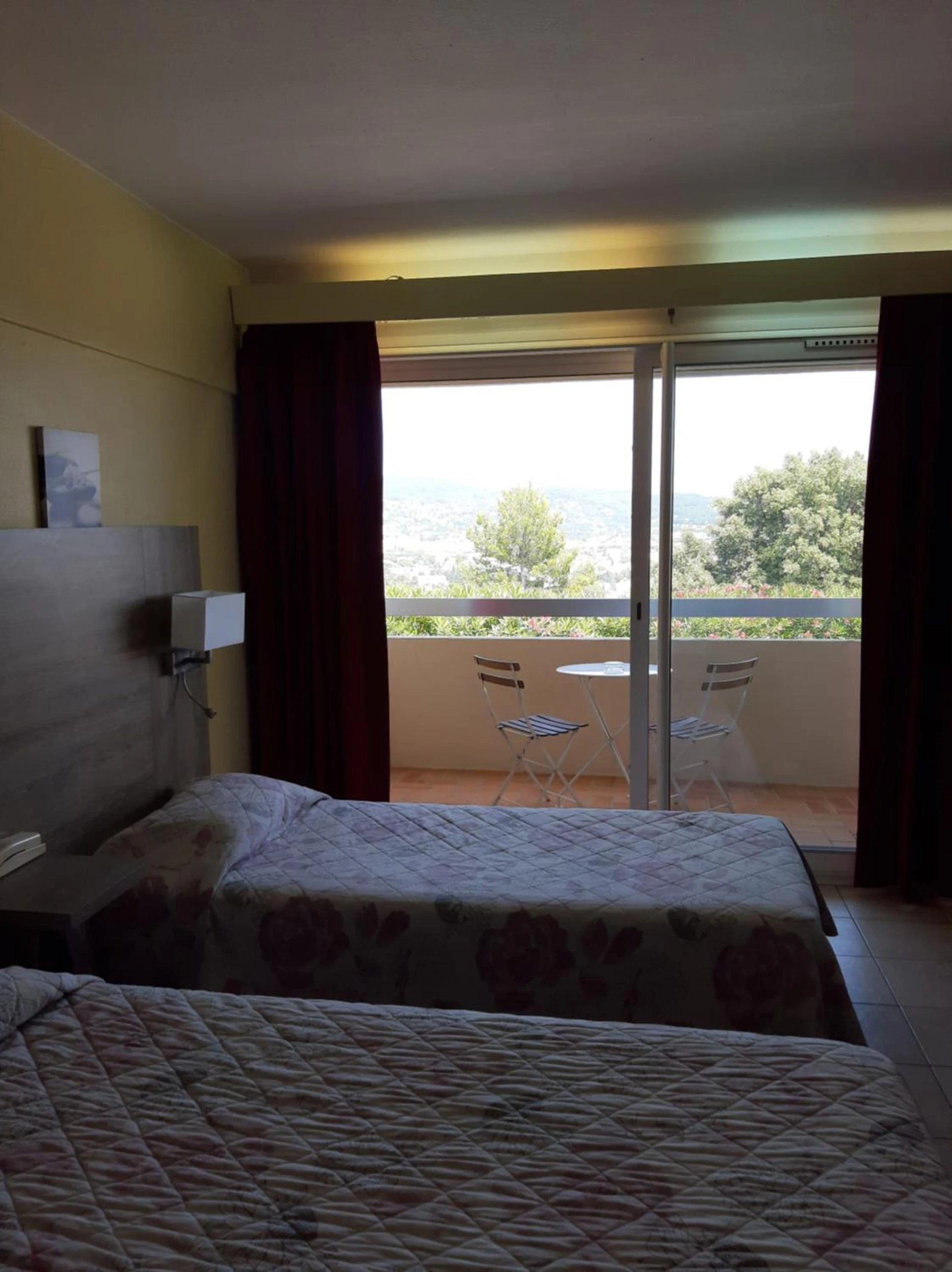 Organiser un séminaire d'entreprise : Logis Hotel Le Col De L'ange à draguignan
